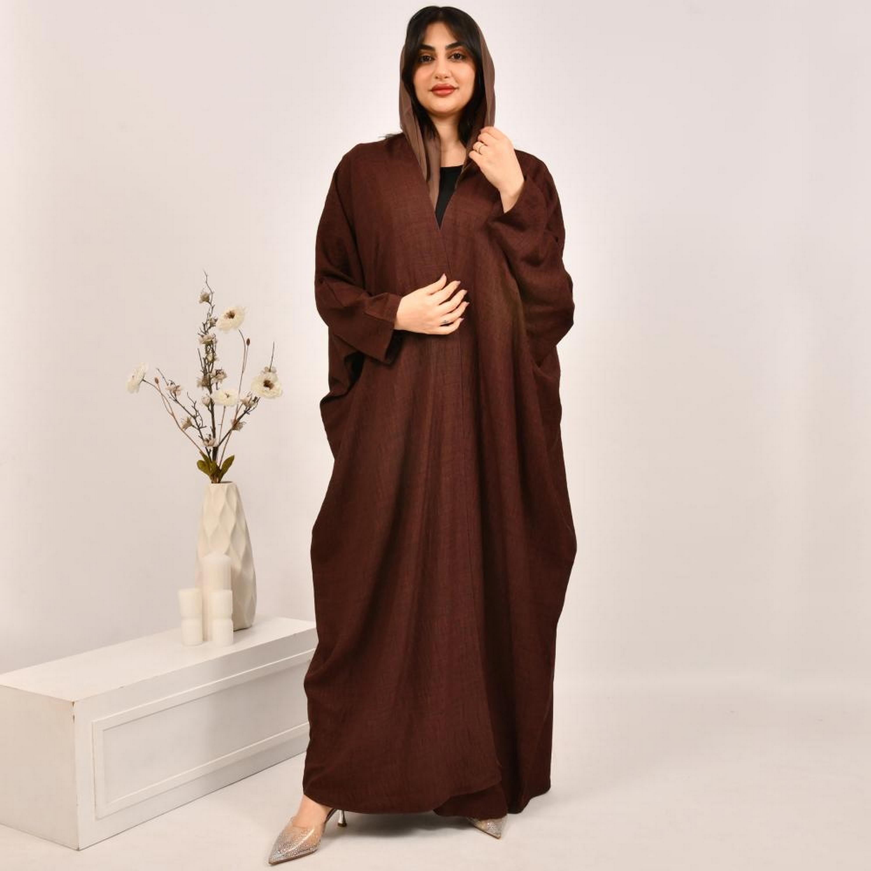 عباية بيشت من الكتان البني مع حجاب من بيوند عباية-women-arabicclothing-abayas-image-4