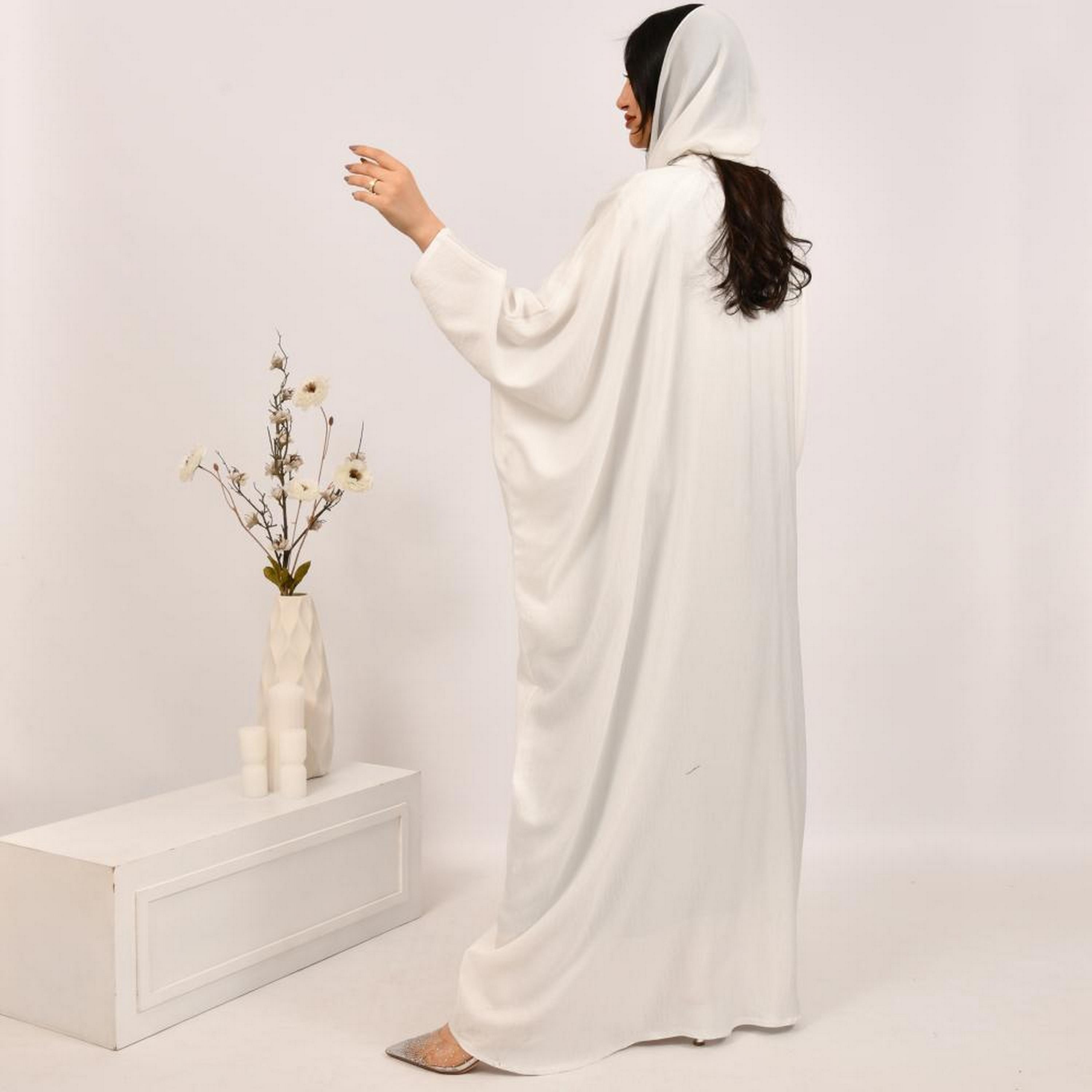 Beyond Abaya White Jacquard Women's Bisht Abaya with Hijab-women-arabicclothing-abayas-image-5