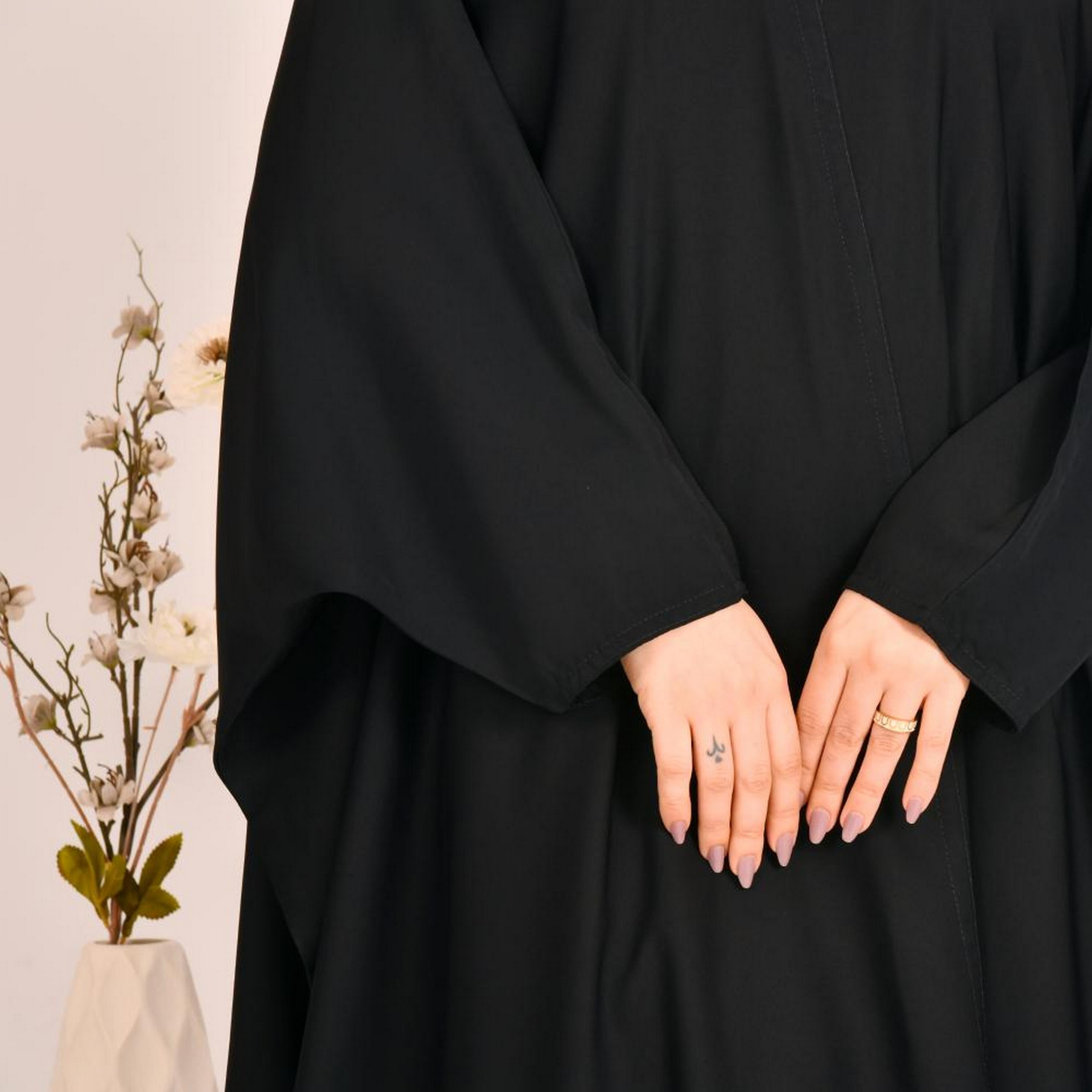 Beyond Abaya Black Linen Women's Bisht Abaya with Hijab-women-arabicclothing-prayerclothing-image-3