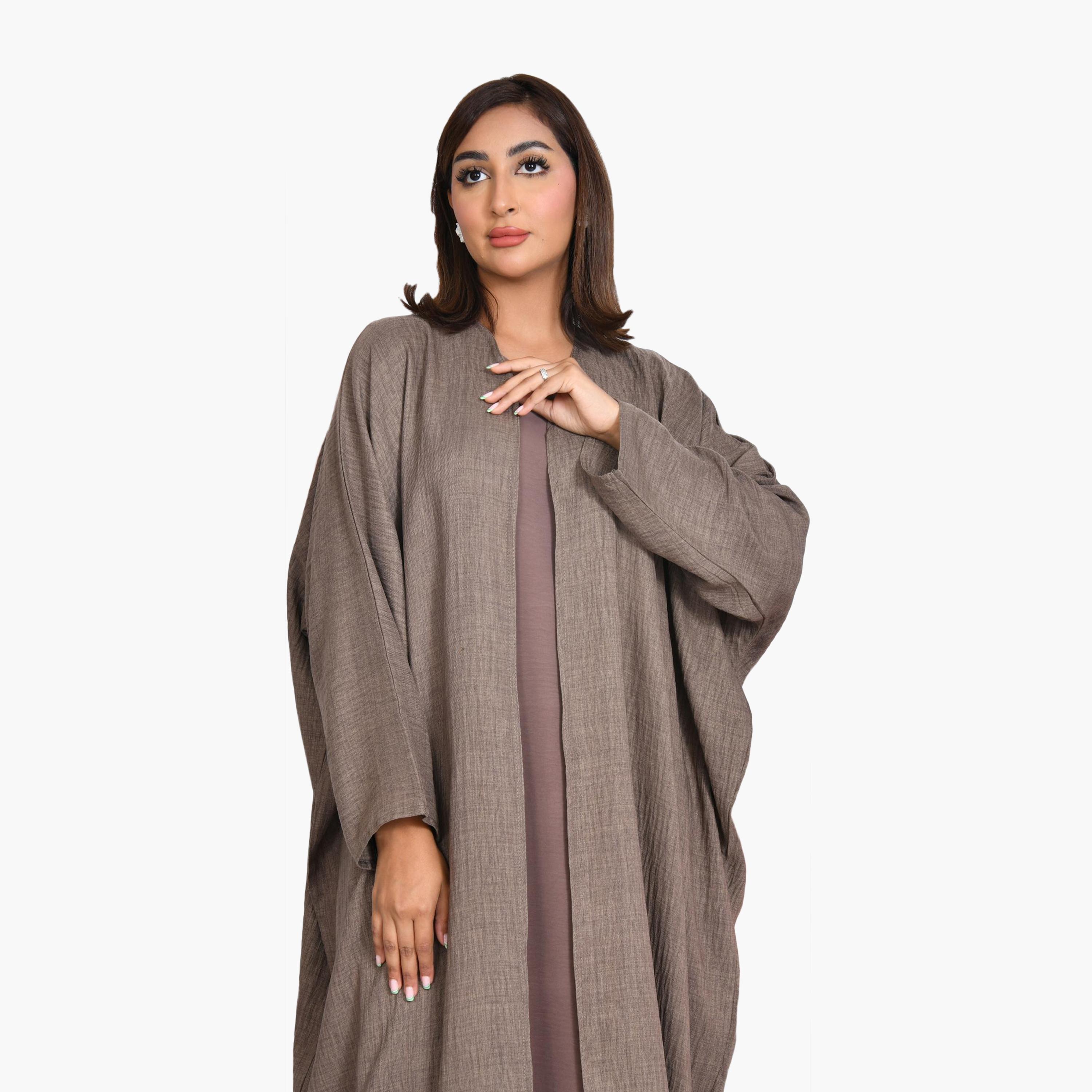 عباية كتان بنية اللون للنساء بنقشة ربع كلوش من بيوند عباية-women-arabicclothing-abayas-image-3