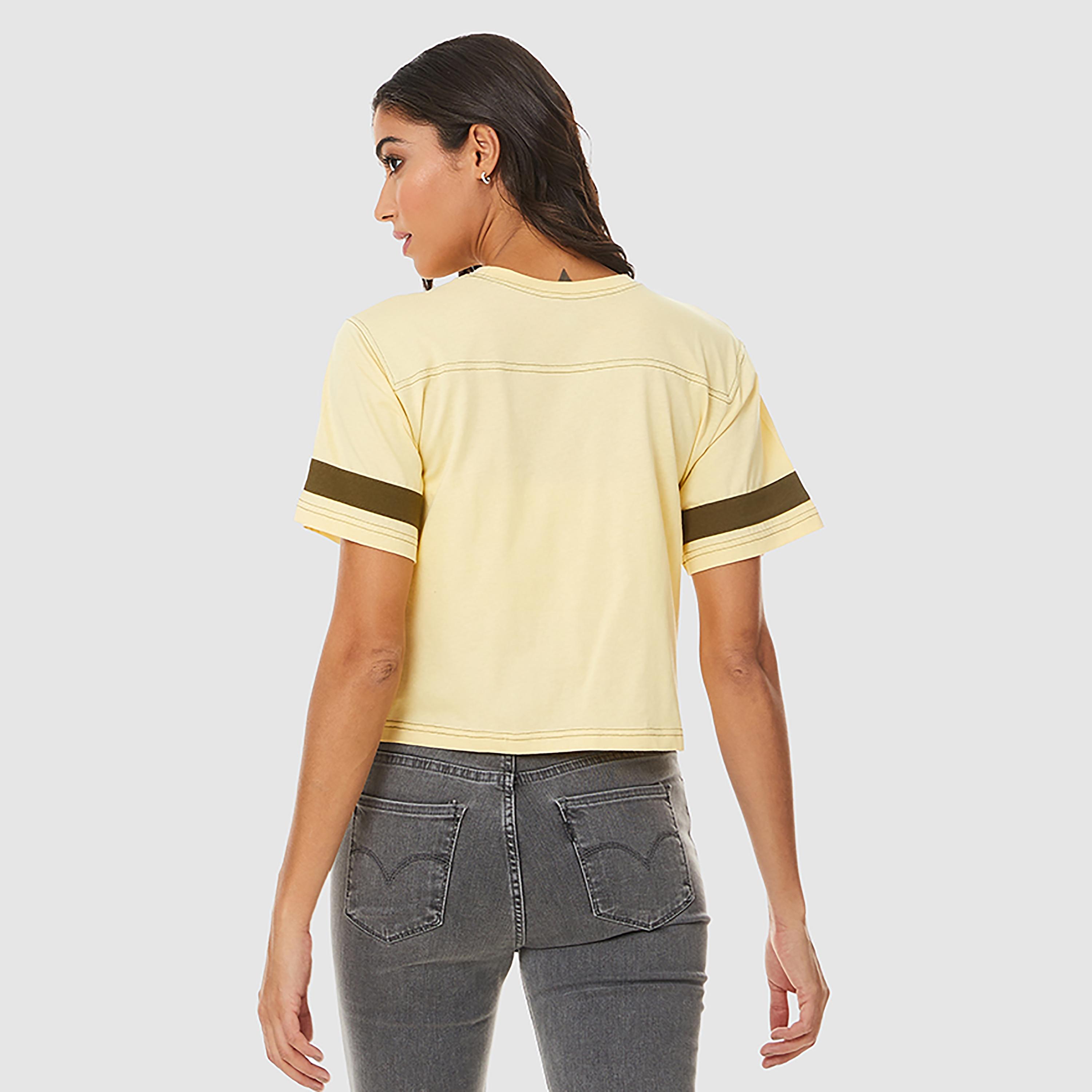 Levi's Logo Crew Neck Short Sleeves Crop T-Shirt-women-clothing-tshirts-image-4
