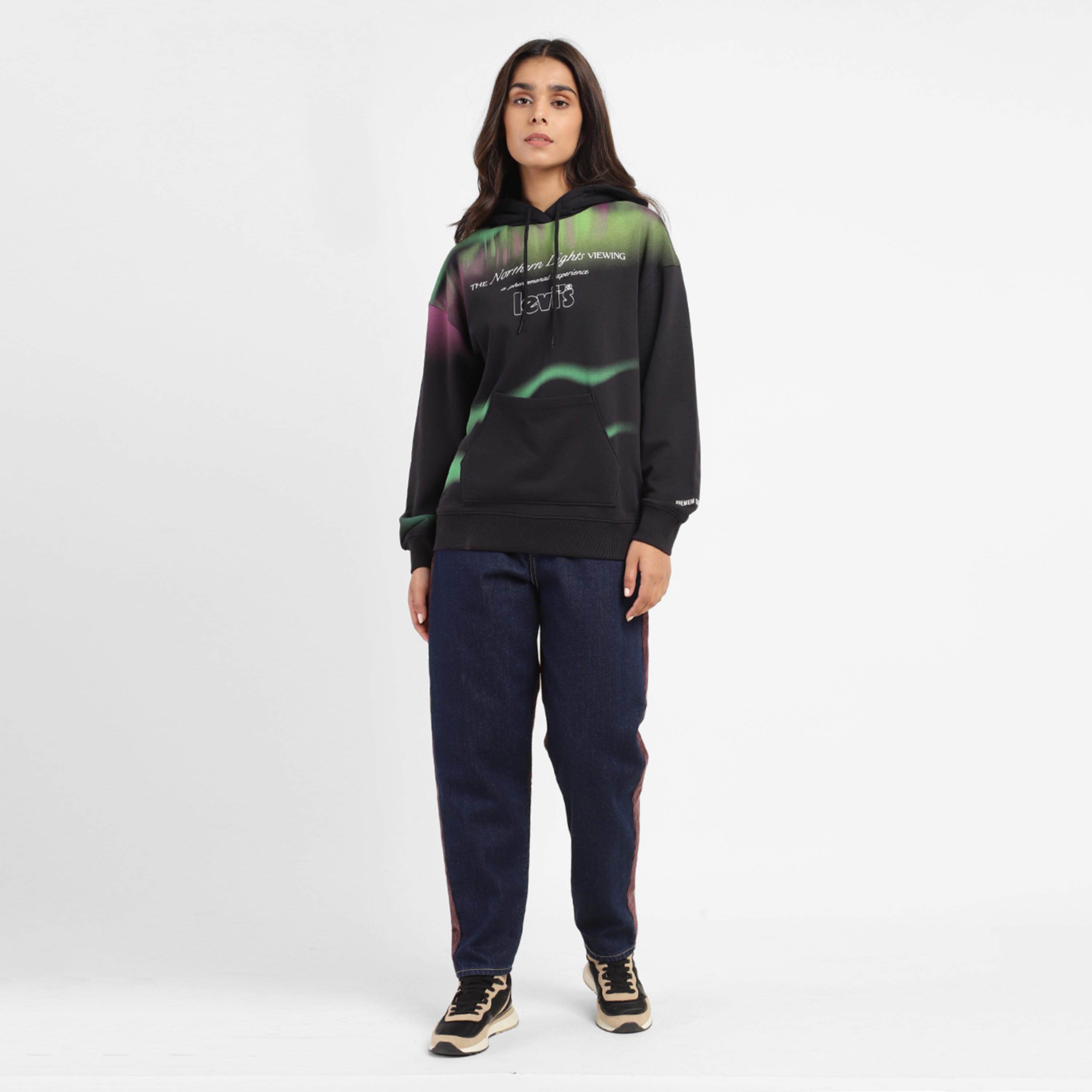 هودي من ليفايز مع مطبوع بأكمام طويلة مع جيب كانغارو-women-clothing-hoodiesandsweatshirts-hoodies-image-2