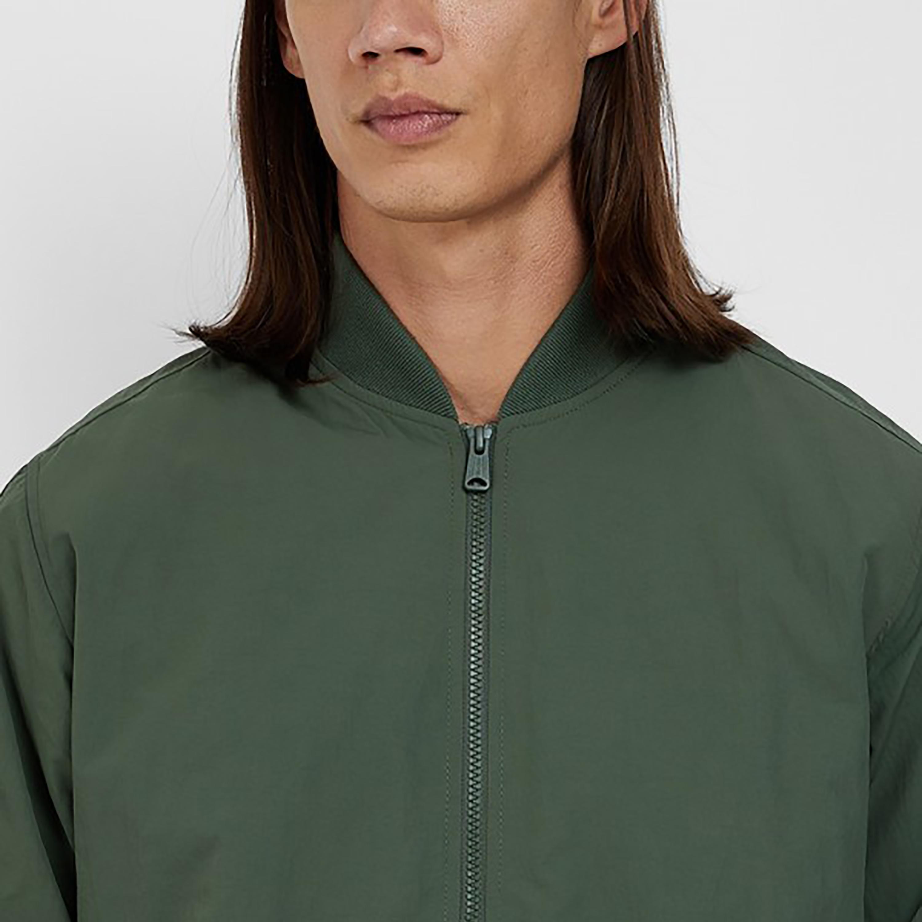 بومبر جاكيت من ليفايز سادة-men-clothing-jacketsandblazers-jackets-image-3