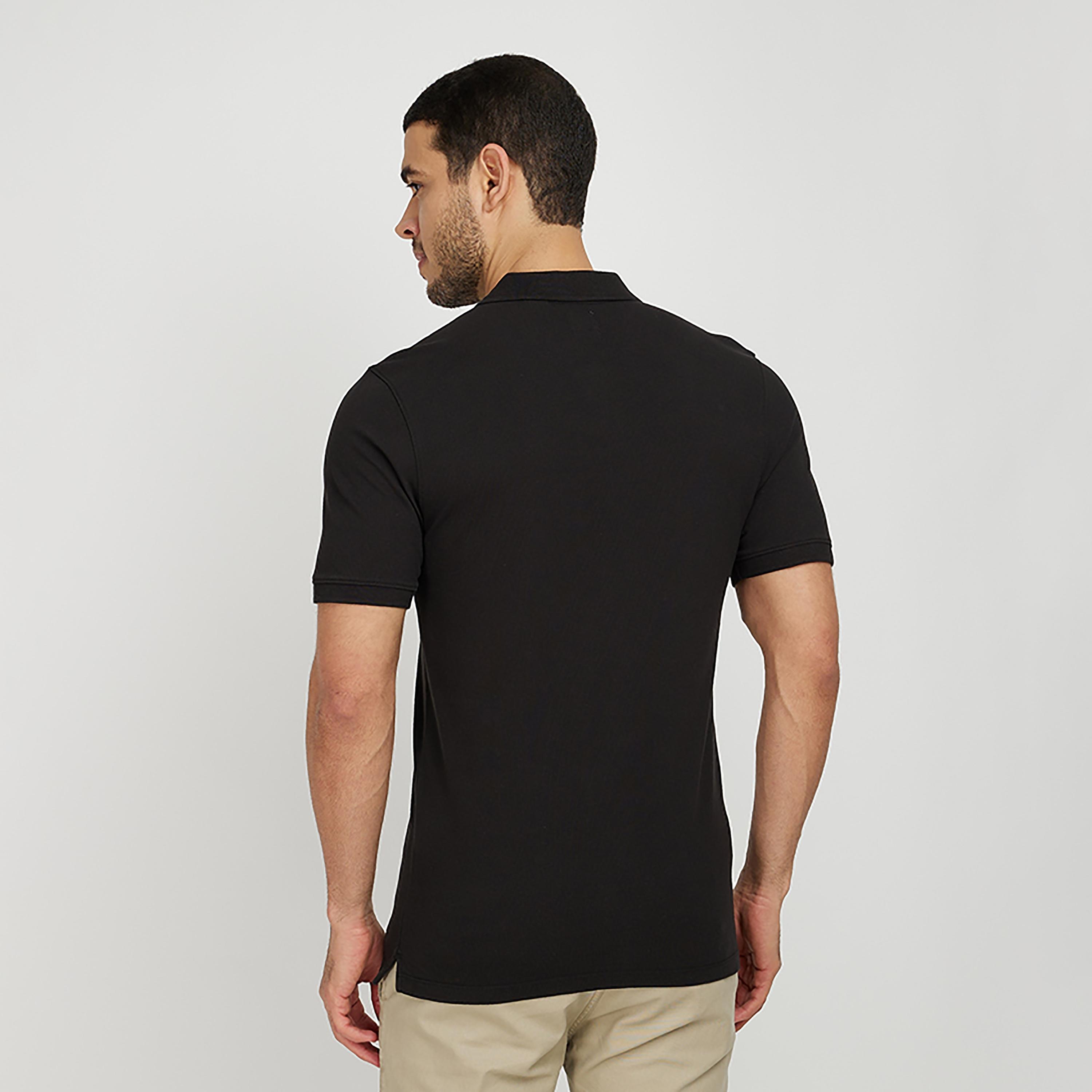 بولو تي شيرت سادة ذو ياقة من ليفايز بأكمام قصيرة-men-clothing-tshirtsandpolos-polos-image-2
