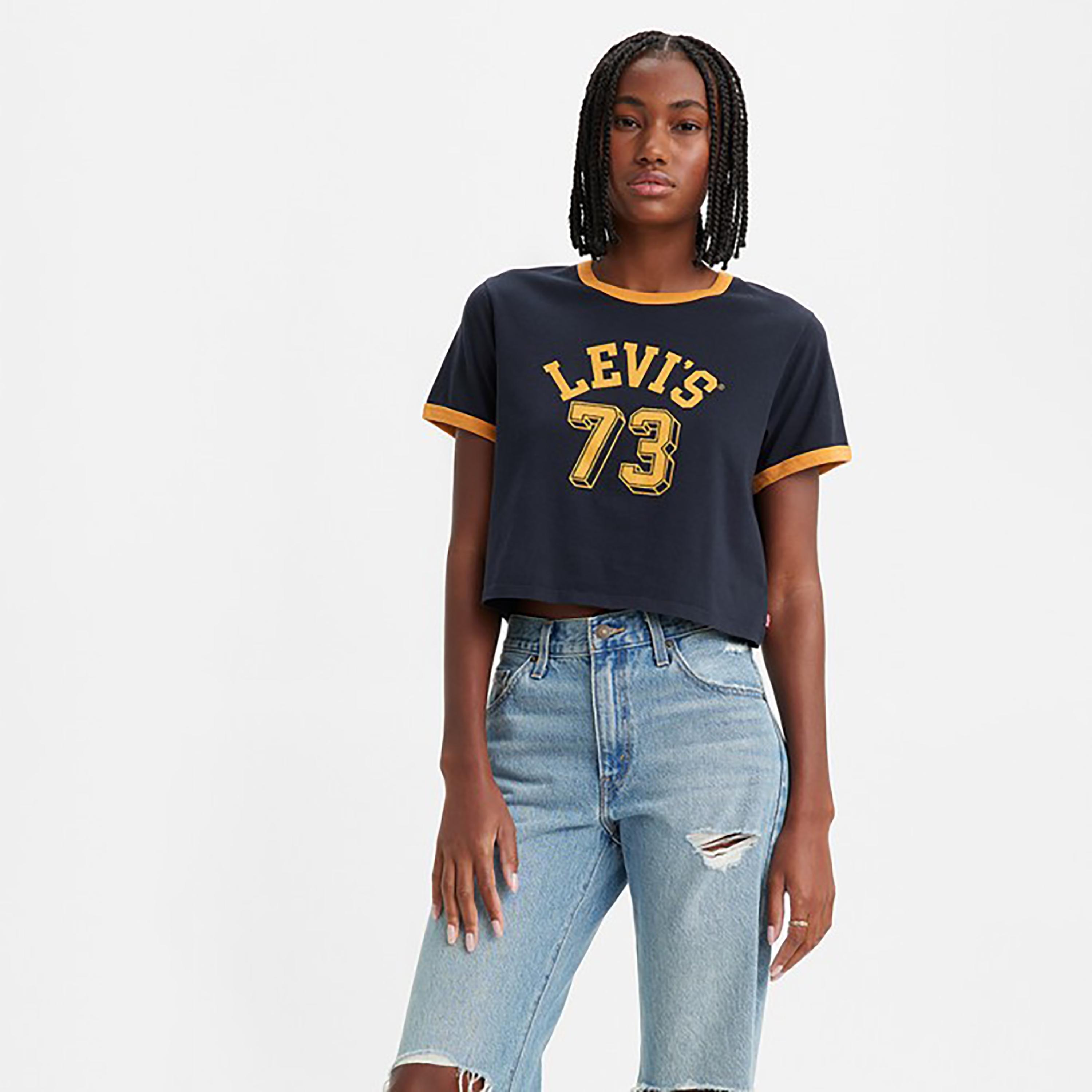 تيشيرت كروب من ليفايز بأكمام قصيرة وياقة دائرية مع شعار-women-clothing-tshirts-image-1