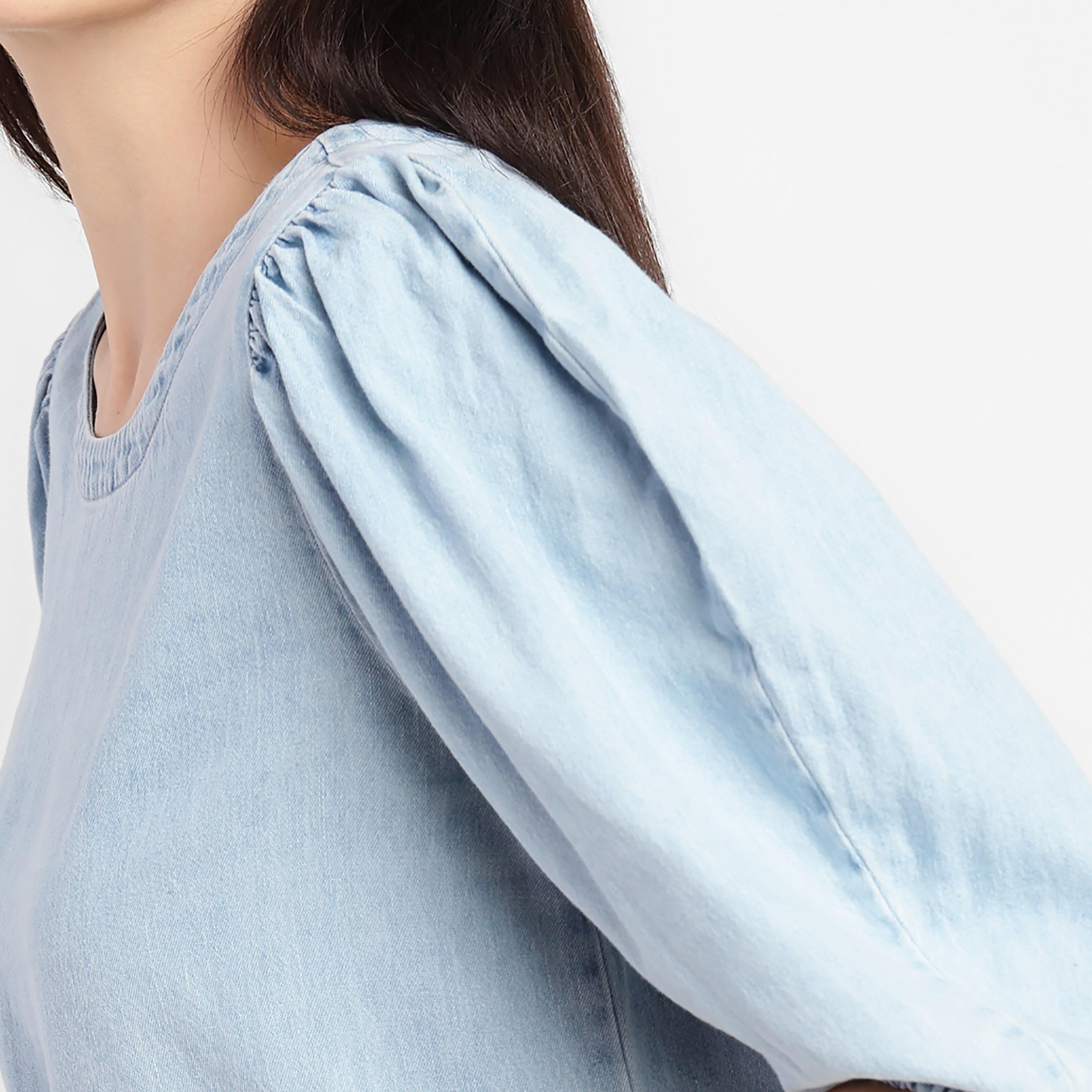 Levi's Plain Round Neck Puff Sleeves Top-women-clothing-shirtsandblouses-blouses-image-3