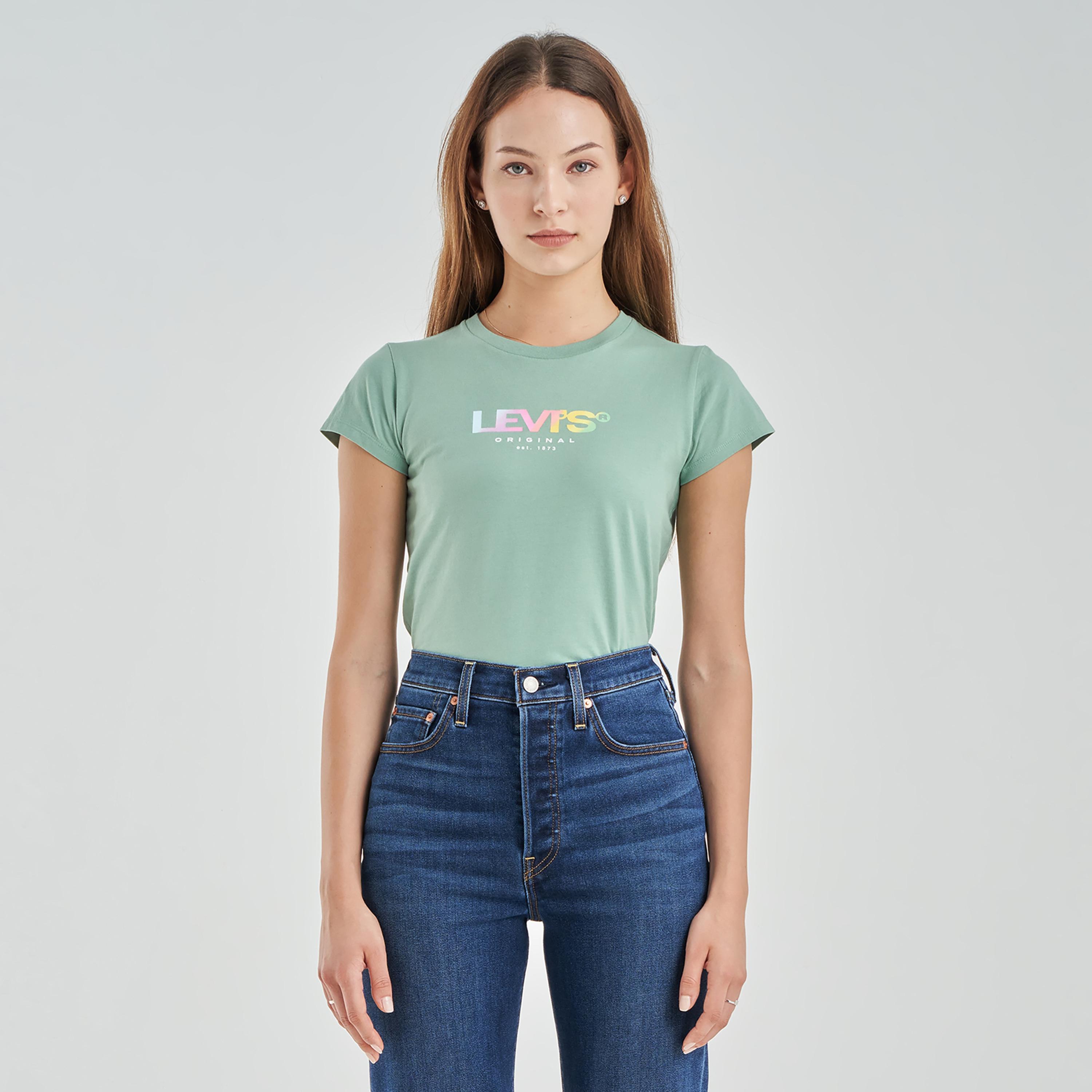 تيشيرت ليفايز بأكمام قصيرة وياقة دائرية مع مطبوع-women-clothing-tshirts-image-3