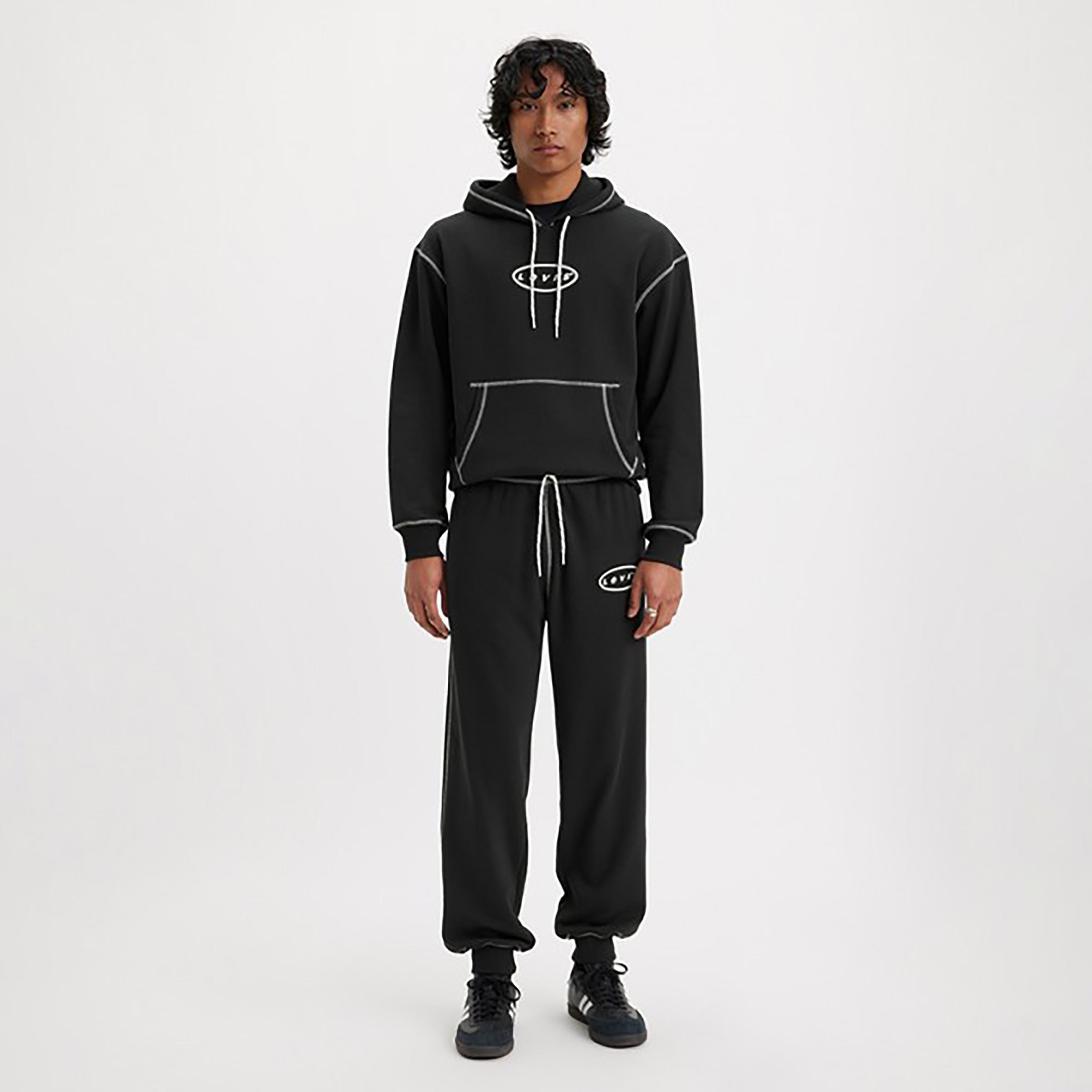 جوغر من ليفايز برباط ذو متوسط الارتفاع بشعار-men-clothing-bottoms-joggers-image-2