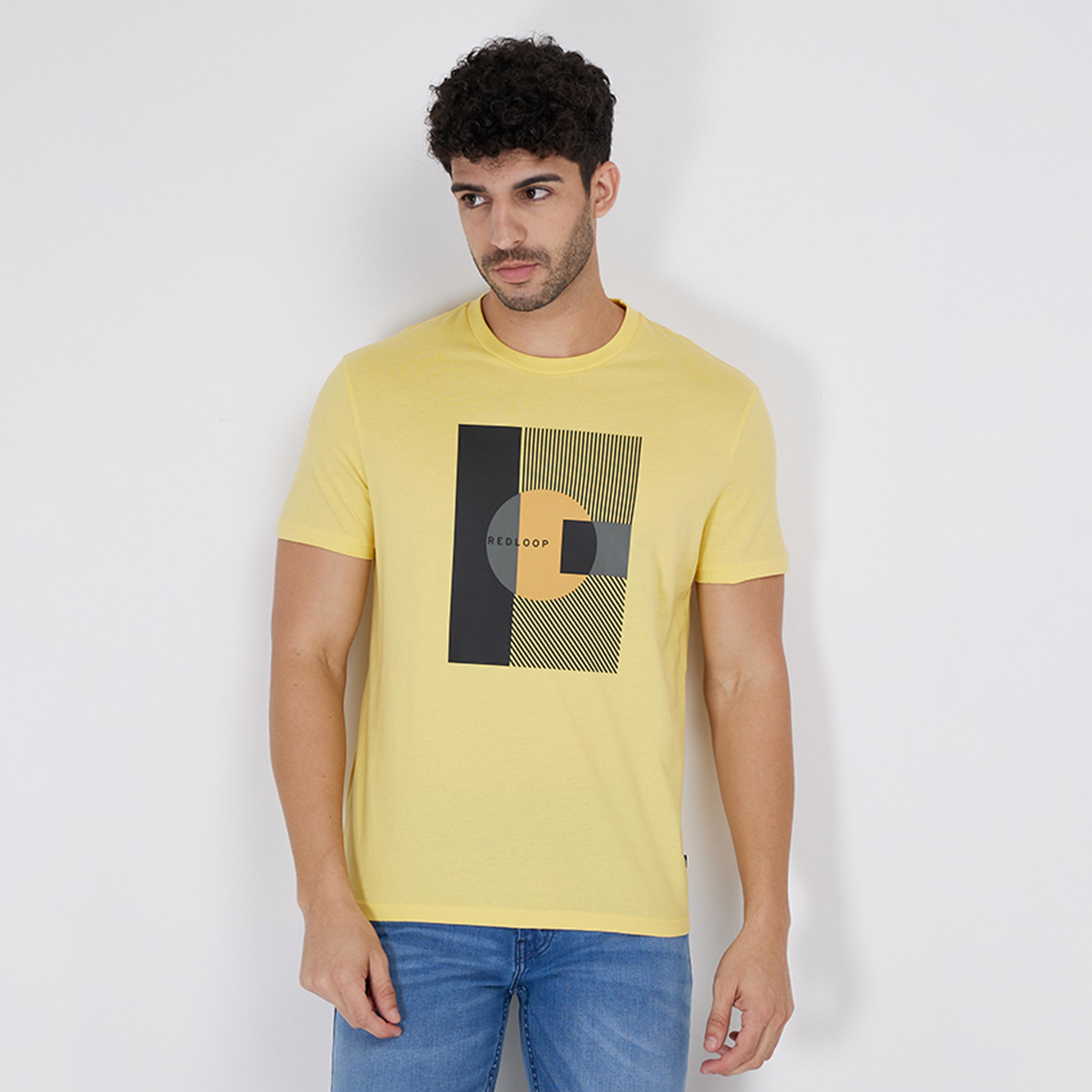 ليفايز- تي شيرت رجالي برسومات جرافيكية وأكمام قصيرة ورقبة دائرية-men-clothing-shirts-image-1