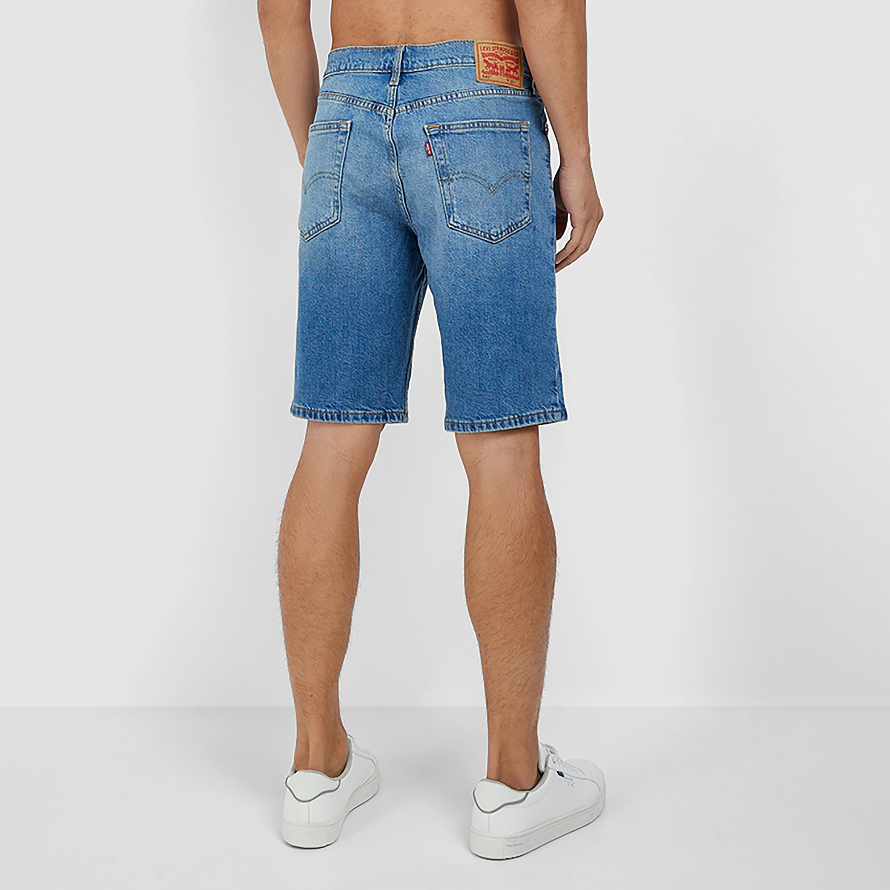 شورتس من ليفايز مع دينيم ذو متوسط الارتفاع سادة-men-clothing-bottoms-shorts-image-2