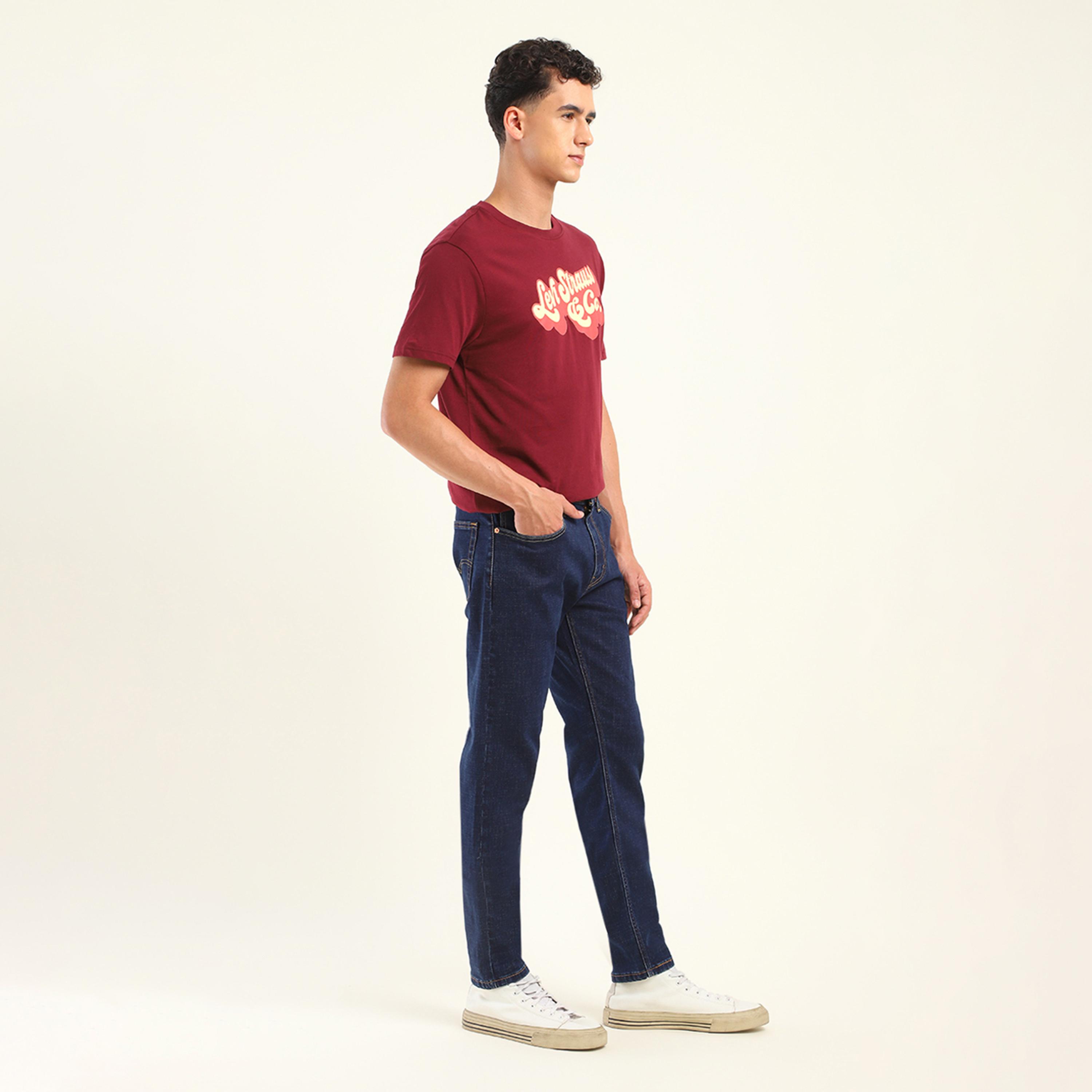ليفايز- بنطلون جينز رجالي 512 نيلي بقصّة نحيفة مدبب-men-clothing-bottoms-jeans-image-2