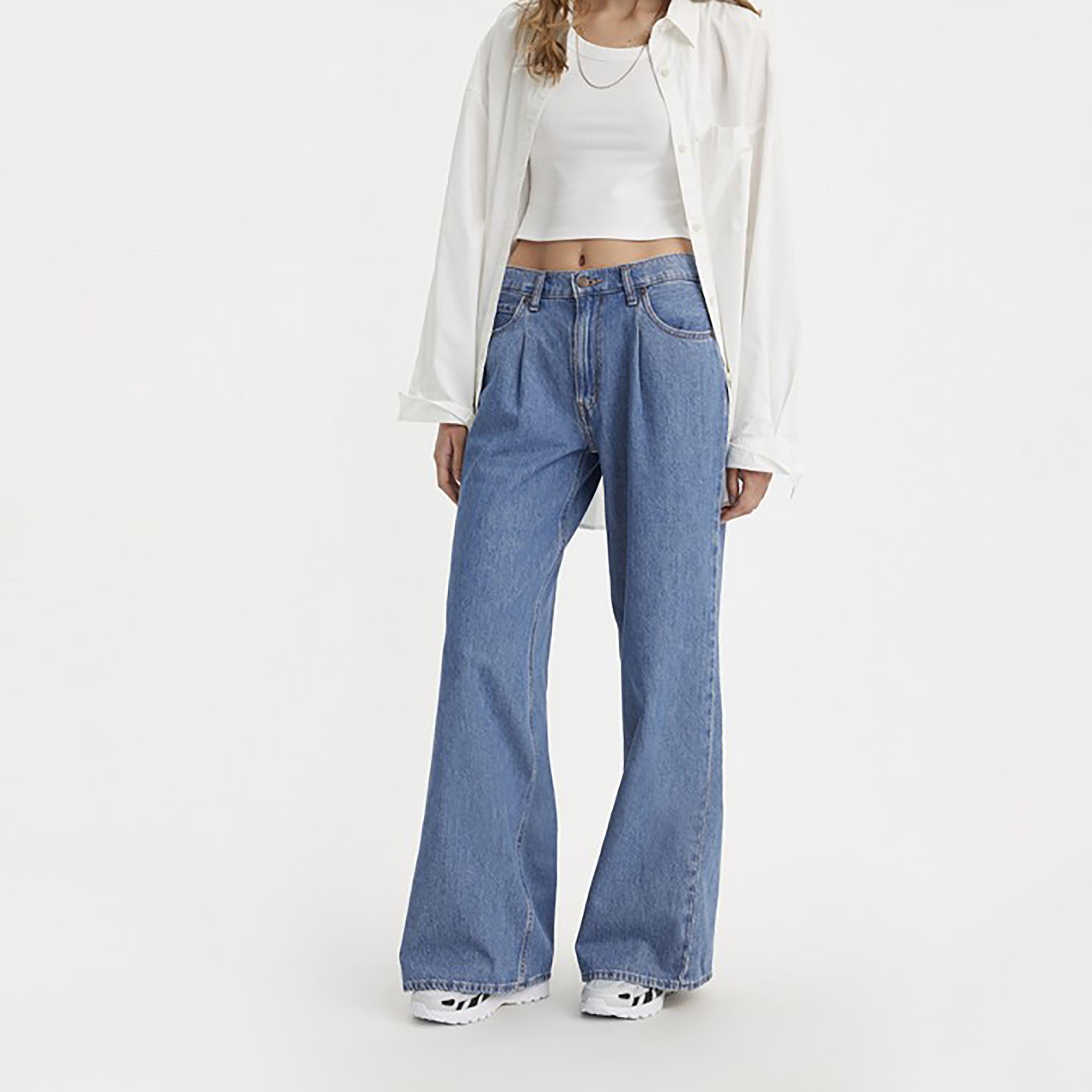 جينز باجي من ليفايز بلون ازرق ذو وايد فيت ميد رايز بطيات-women-clothing-bottoms-jeans-image-2