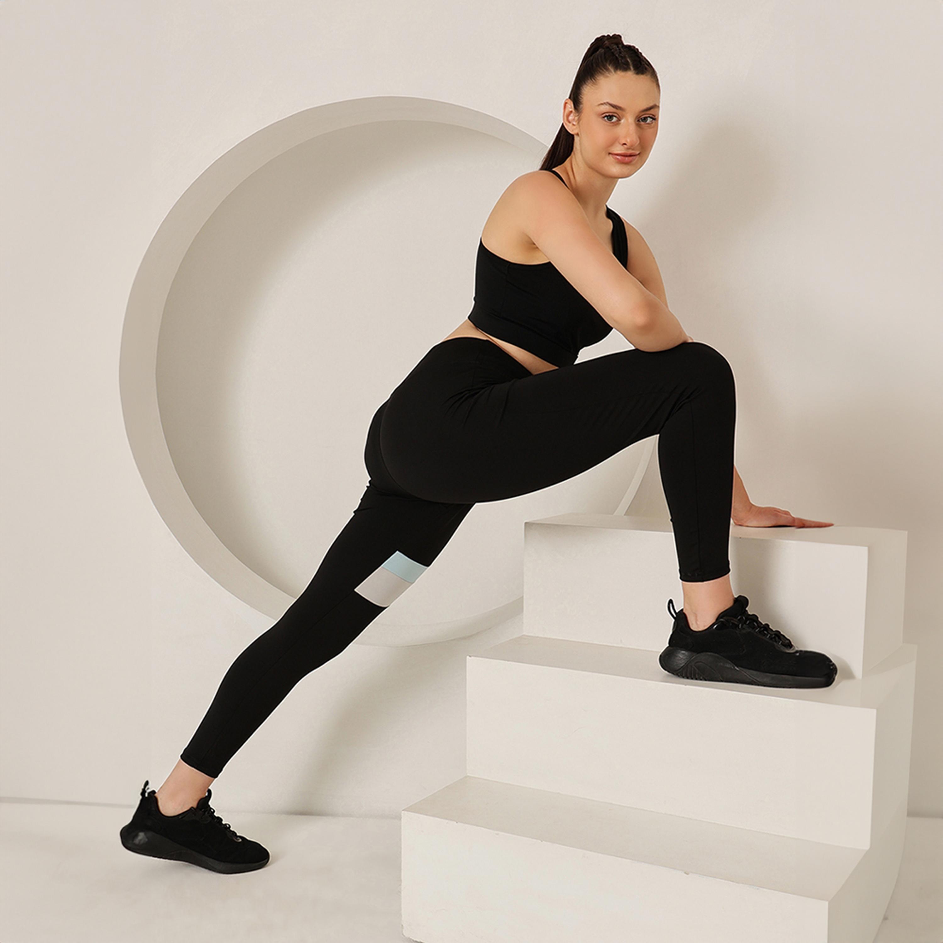 سروال رياضي ضيق بقصة مريحة وخصر مرتفع - أسود من كلوفيا-women-clothing-bottoms-leggings-image-2