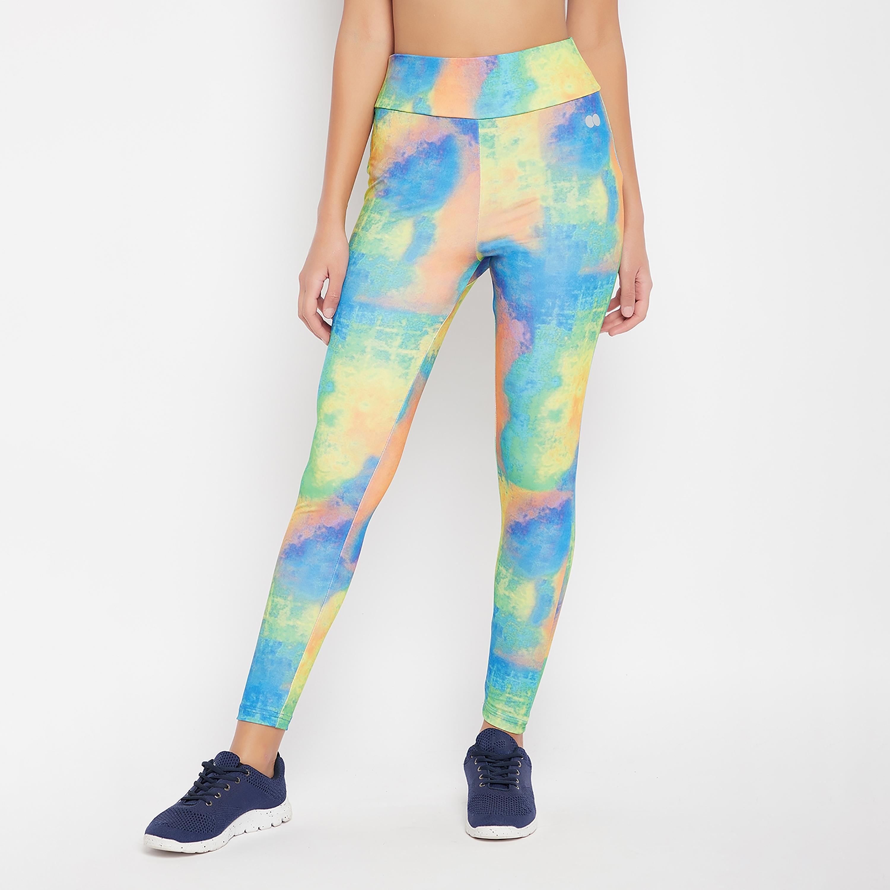 لباس ضيق بخصر عالٍ وطبعة مع تائي ودائي من كلوفيا-women-clothing-sportswearandactivewear-bottoms-image-2