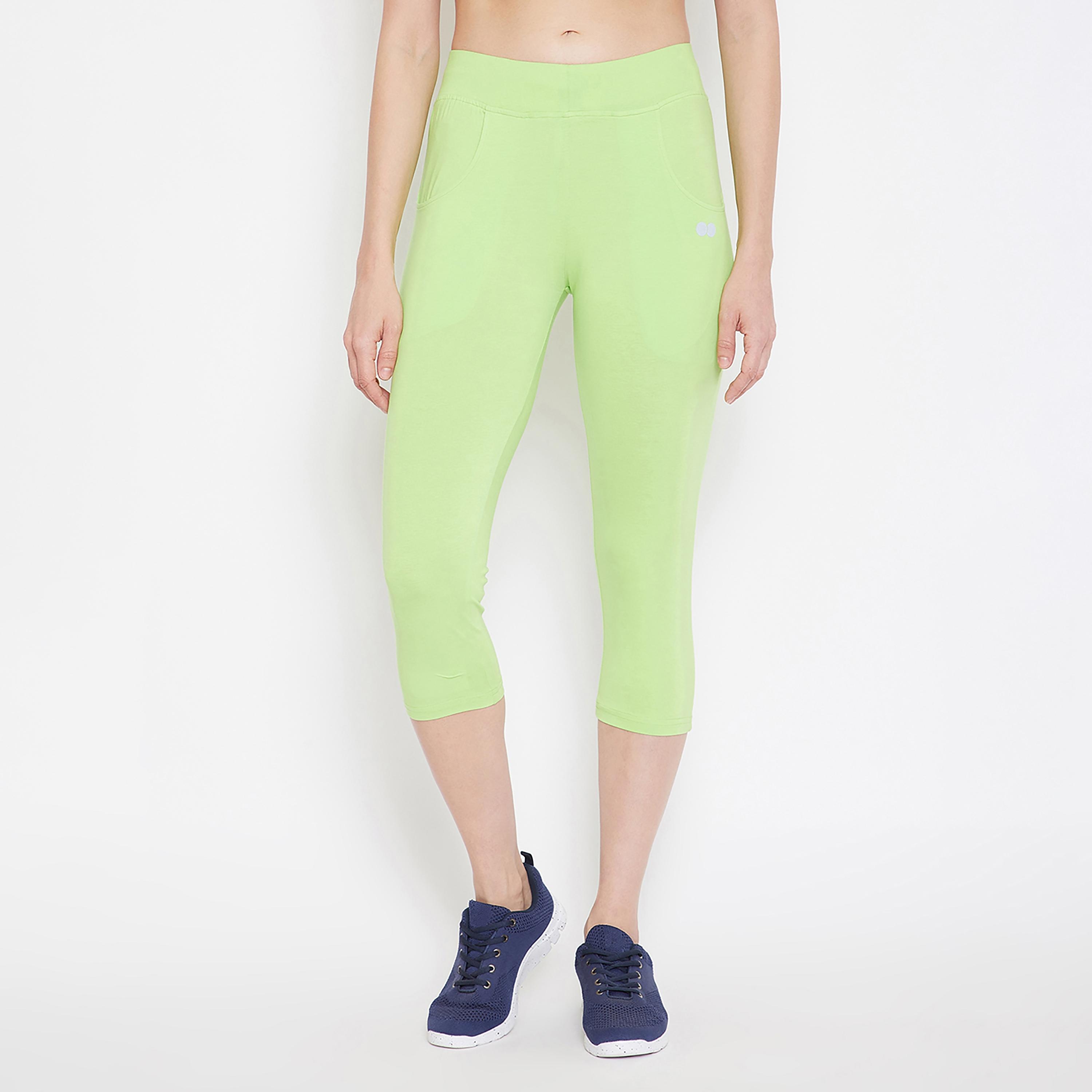 Clovia Solid Mid Waist Capri-women-clothing-sportswearandactivewear-bottoms-image-2