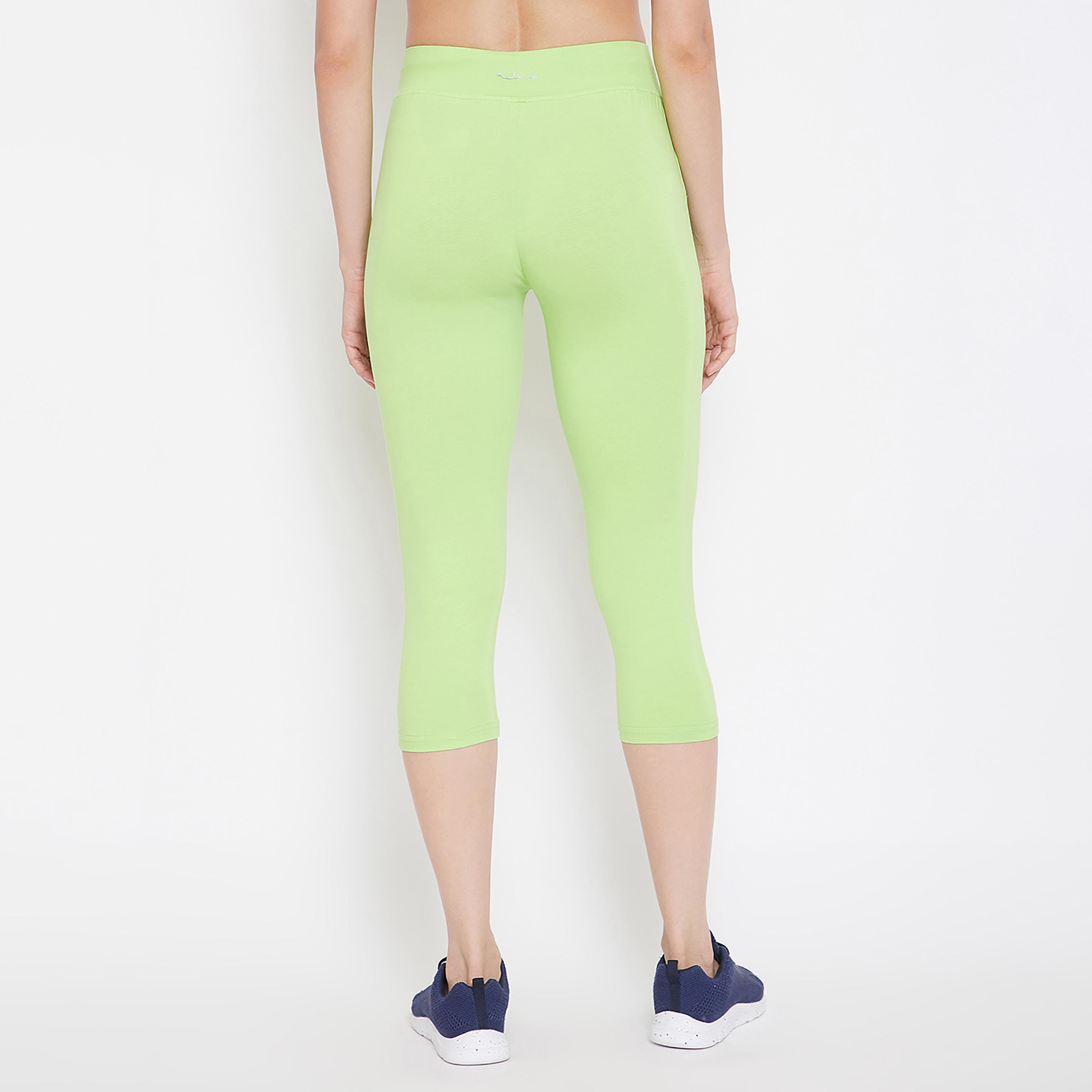 Clovia Solid Mid Waist Capri-women-clothing-sportswearandactivewear-bottoms-image-5