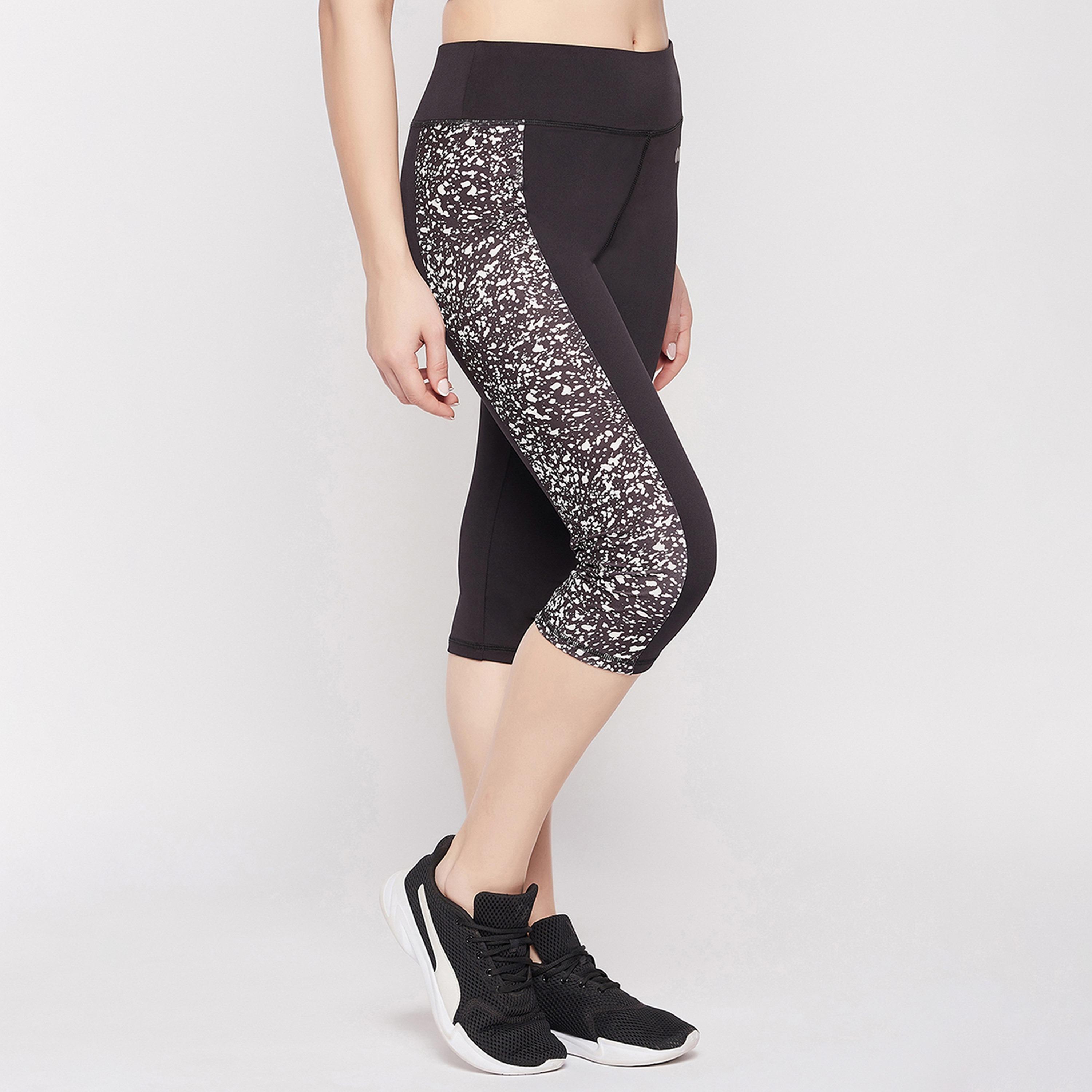 Clovia Snug Fit High-Rise Women's Active Capri in Black with Printed Panels-women-clothing-sportswearandactivewear-bottoms-image-4