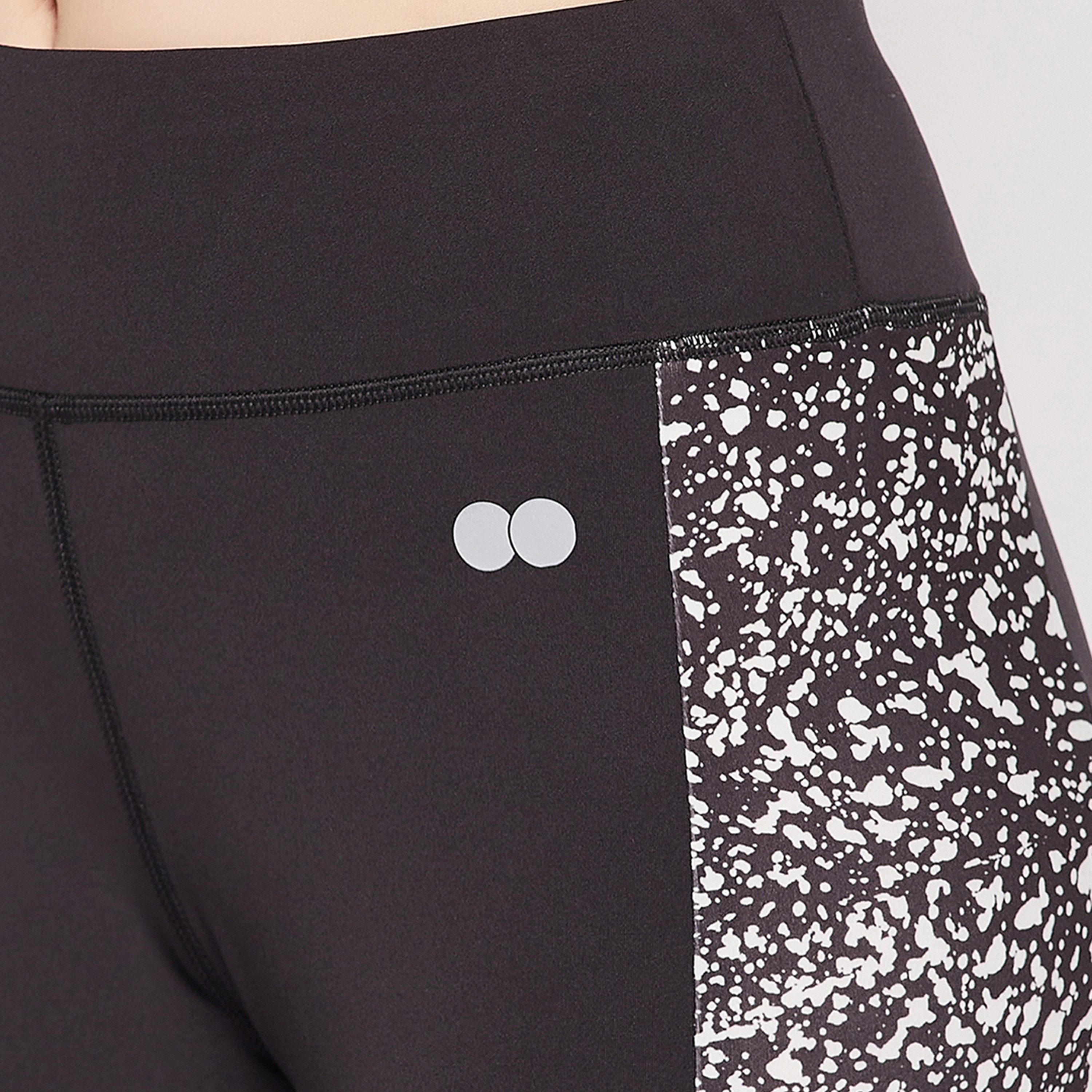 Clovia Snug Fit High-Rise Women's Active Capri in Black with Printed Panels-women-clothing-sportswearandactivewear-bottoms-image-6