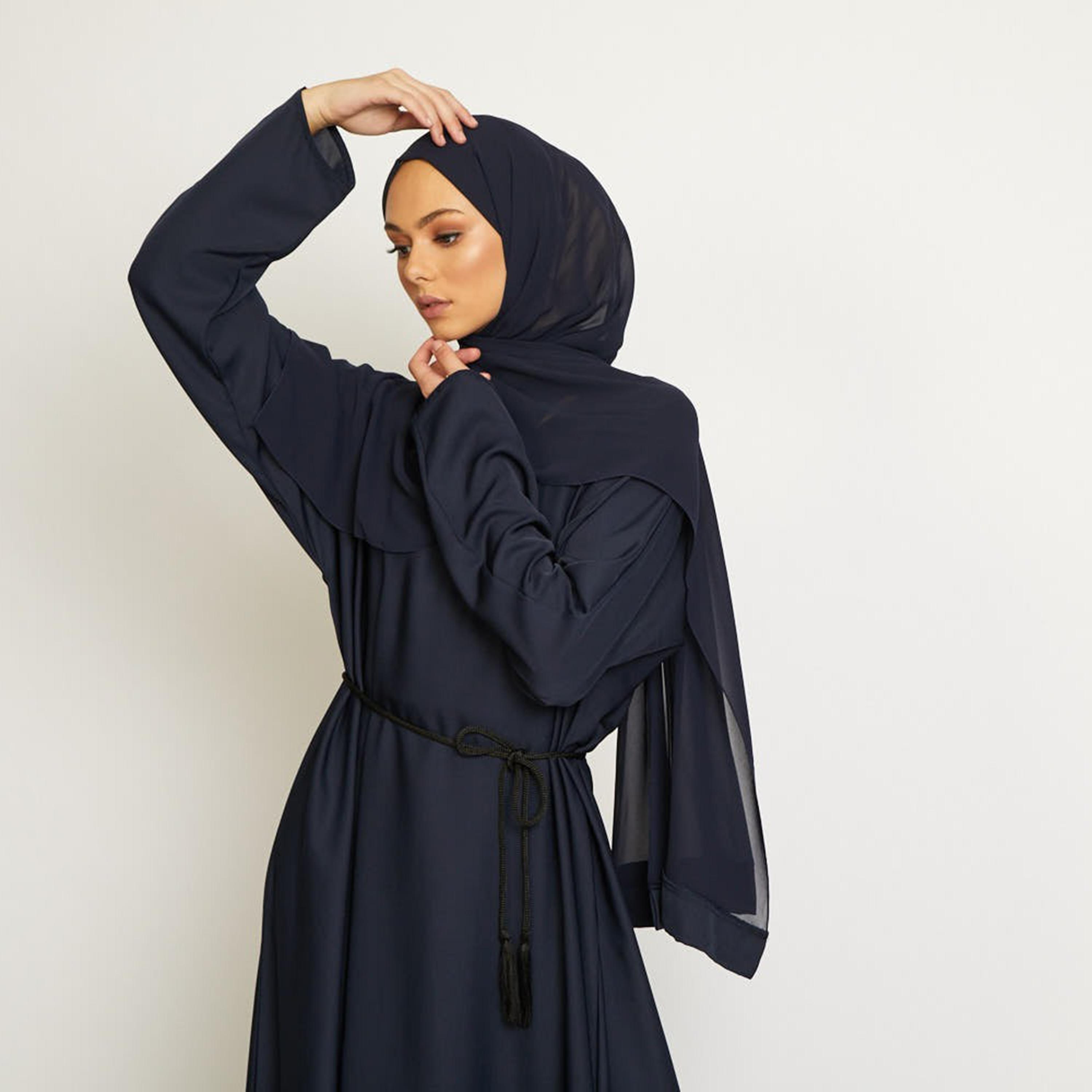عباية ذات نيدا بلون كحلي برباط من نخبه مع حجاب-women-arabicclothing-abayas-image-2