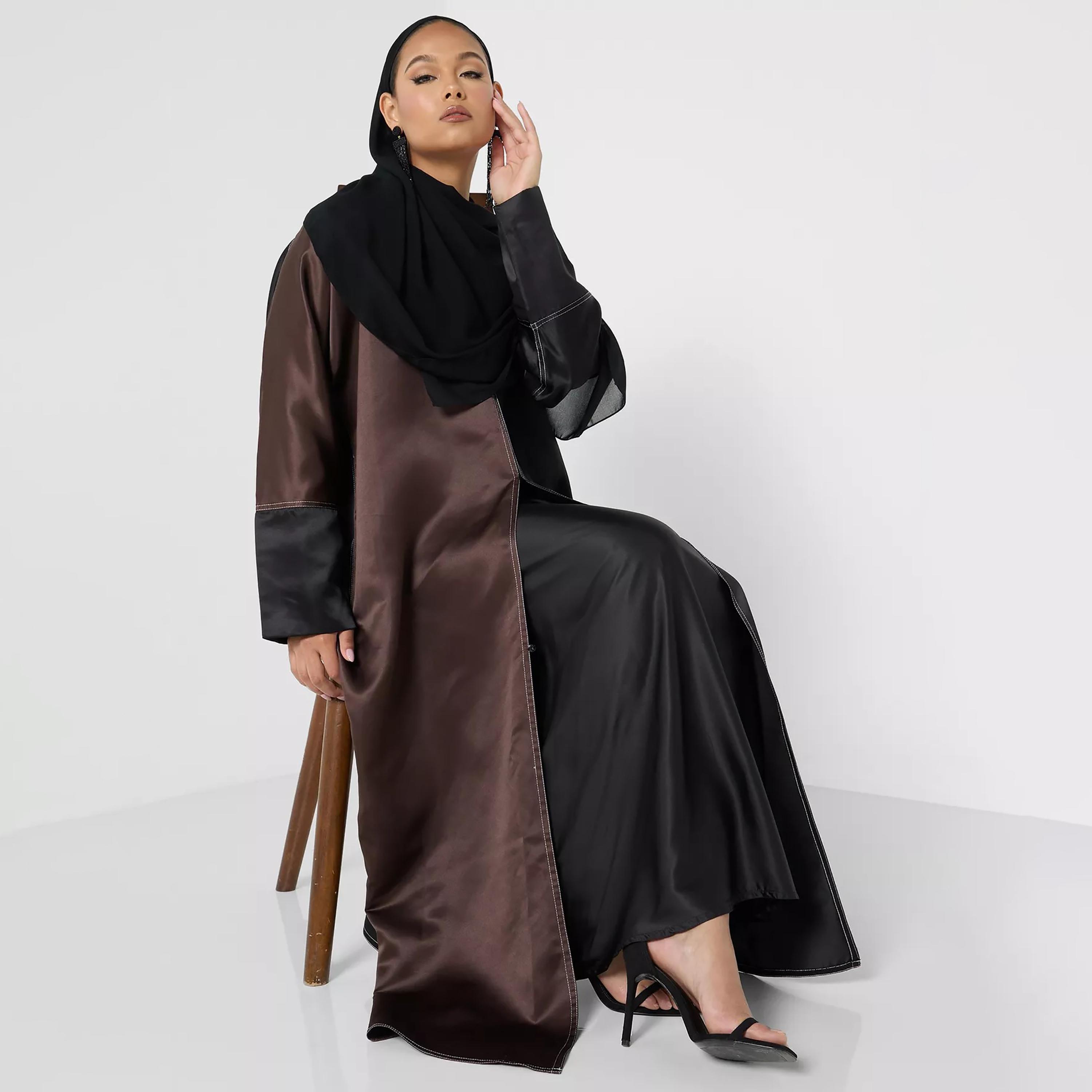 Nukhbaa Colour Block Abaya with Hijab-women-arabicclothing-abayas-image-1