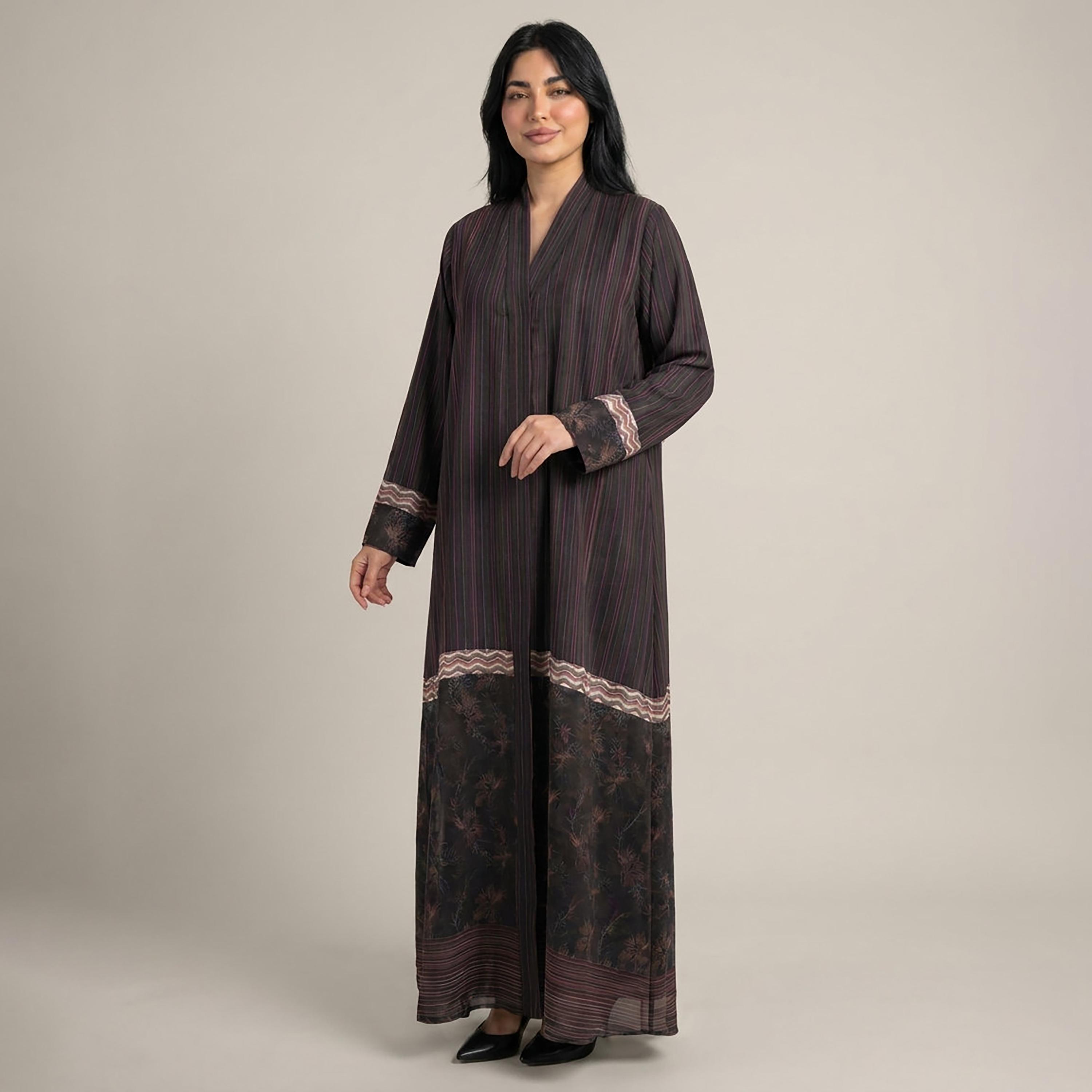 عباية نسائية من إيليغانت حجاب باللون الأرجواني مخططة من الشيفون مع حجاب-women-arabicclothing-abayas-image-3