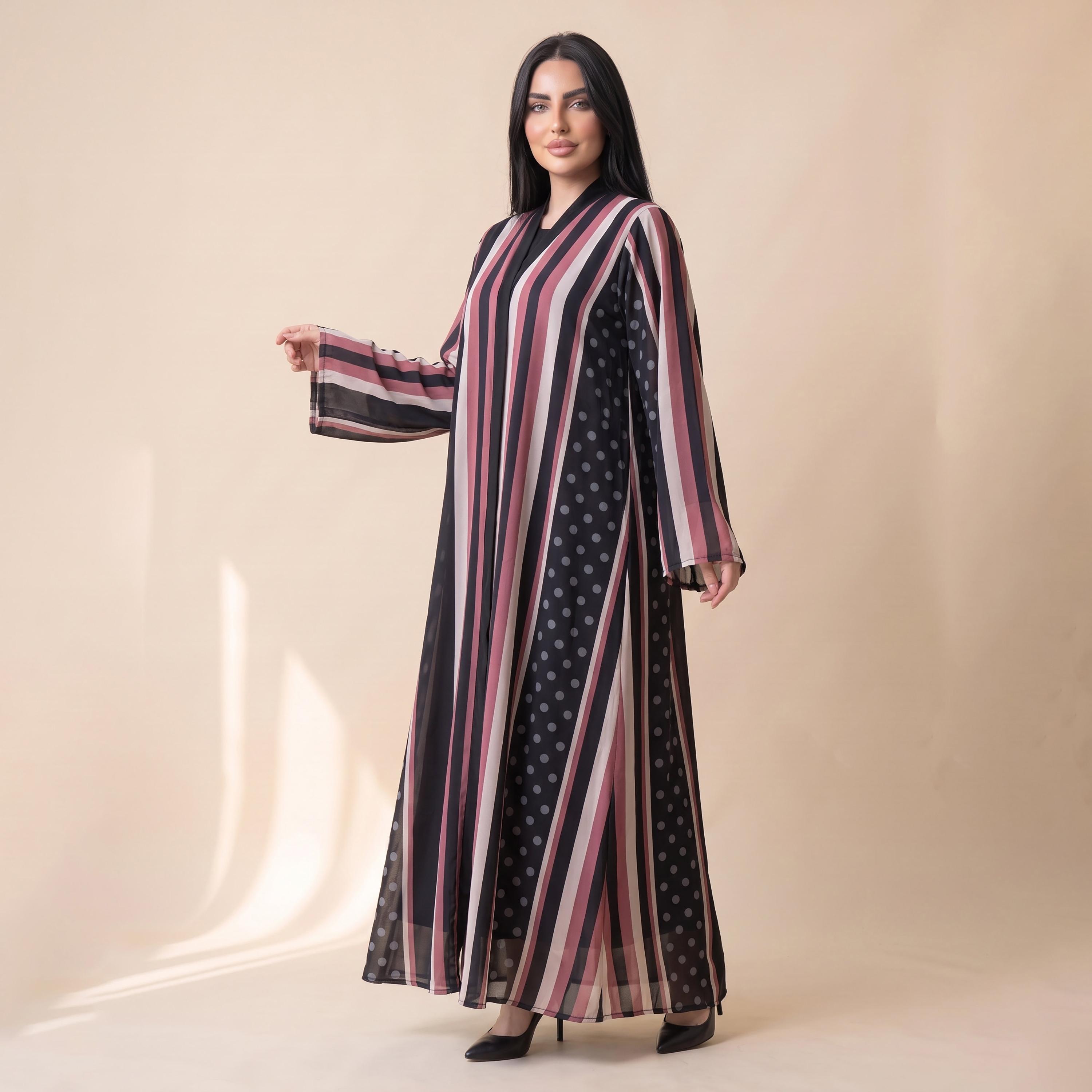 Elegant Hijab Black Striped Chiffon Women's Abaya with Hijab-women-arabicclothing-abayas-image-3