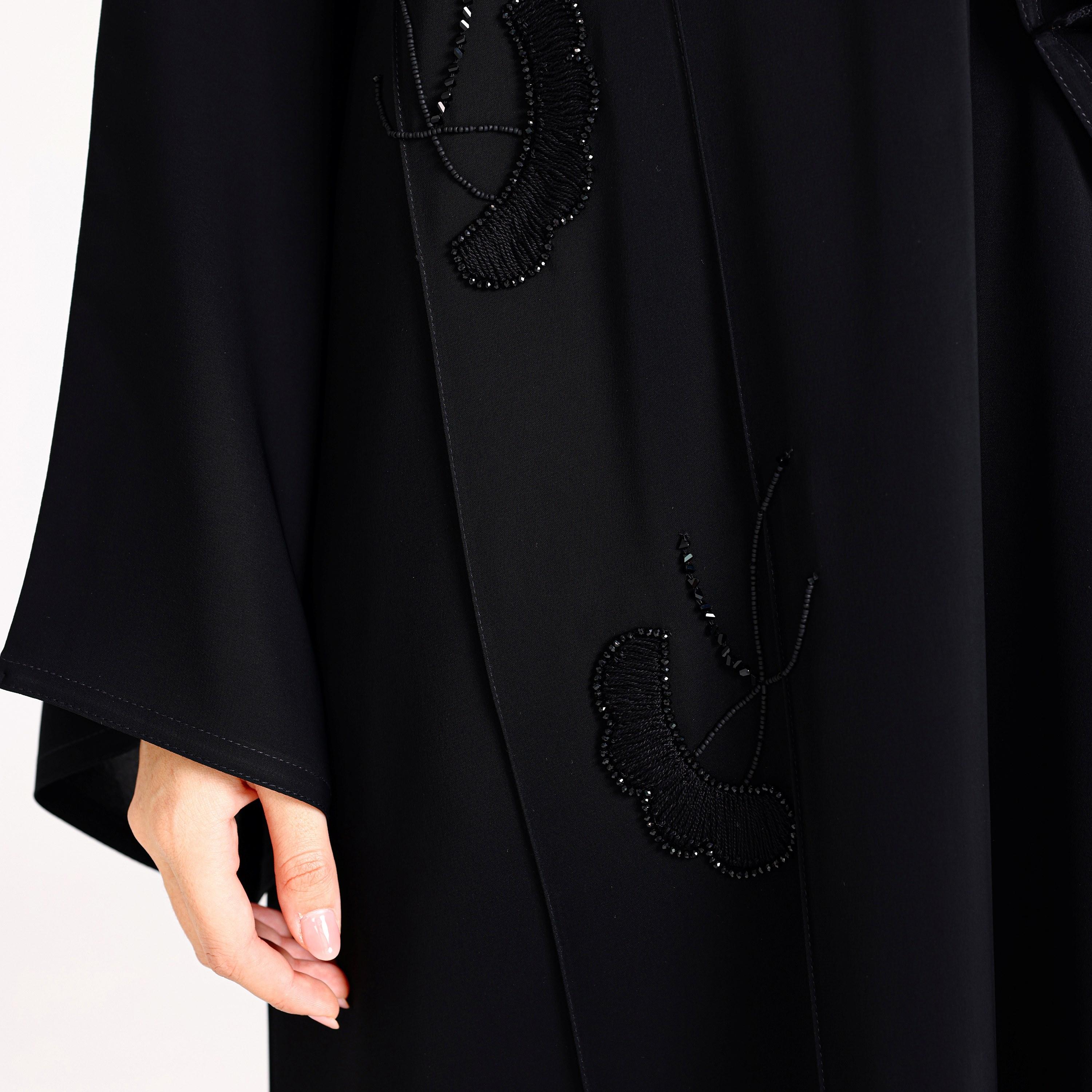 عباية نسائية من قماش نيدا مرصعة بالخرز سوداء مع حجاب من إككسا.-women-arabicclothing-abayas-image-3