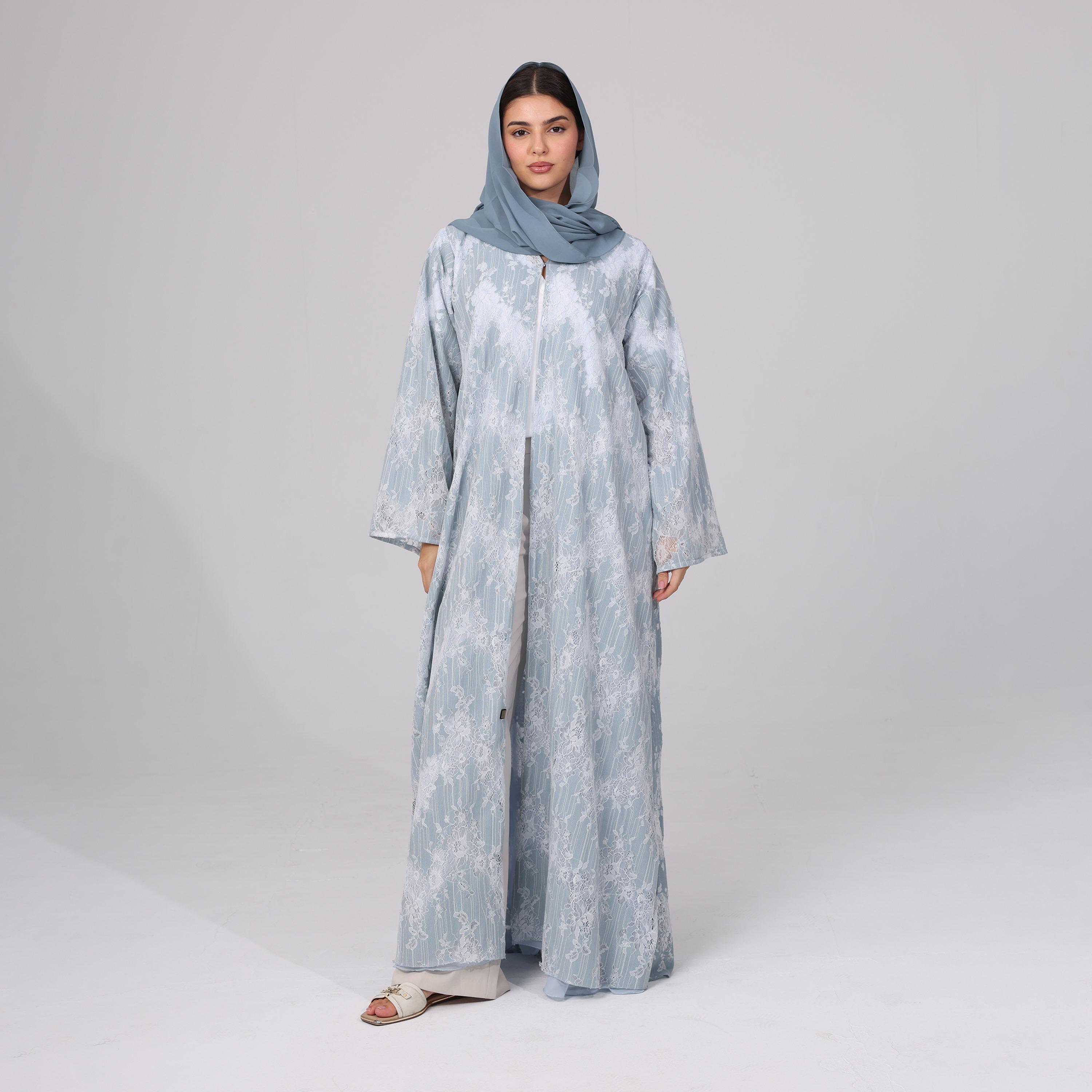 عباءة نسائية باللون الرمادي من الشيفون مع تطريز دانتيل زهري بالكامل مع حجاب من إككسا.-women-arabicclothing-abayas-image-1