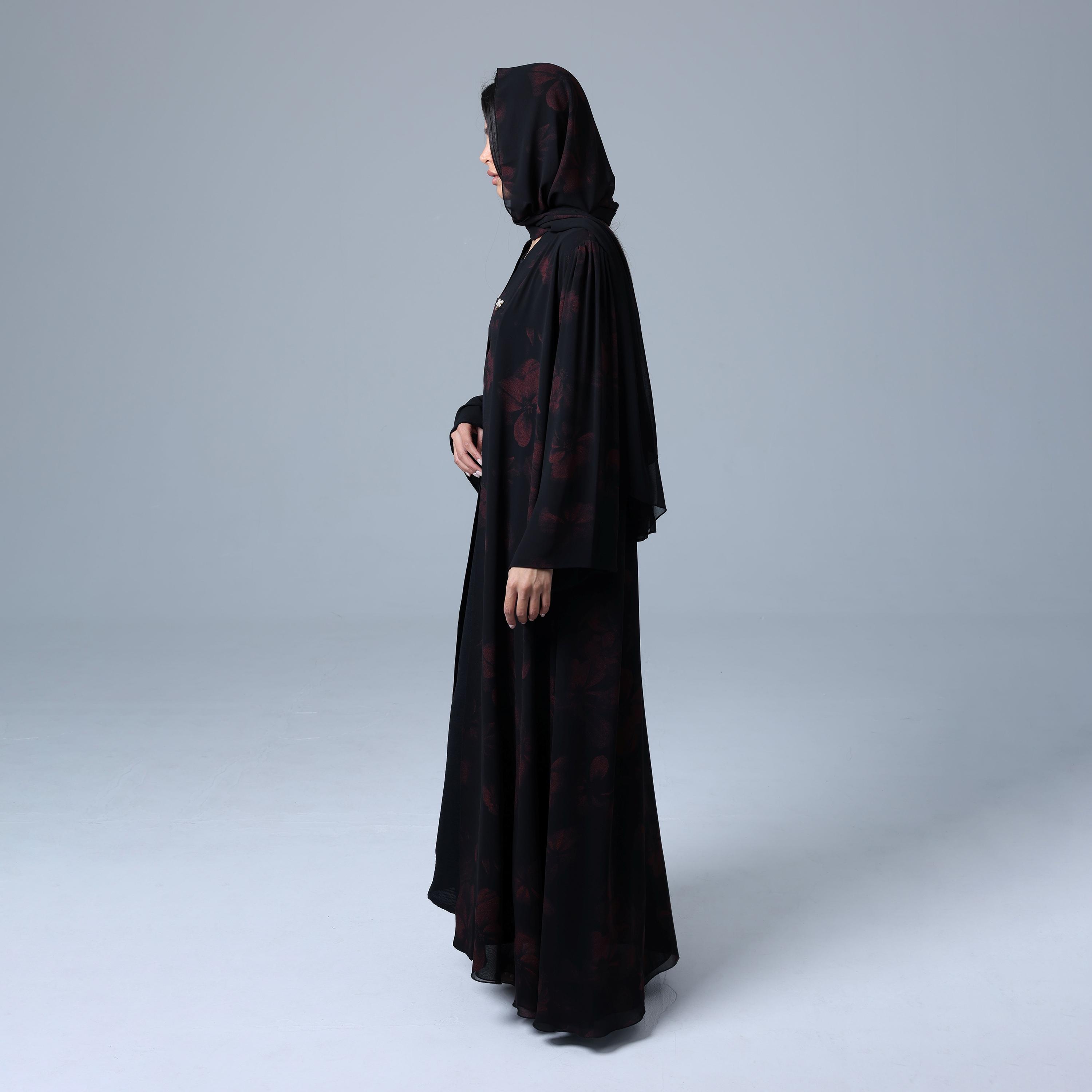 عباءة نسائية من الشيفون بأكمام واسعة مزينة بزهور مع حجاب من إككسا.-women-arabicclothing-abayas-image-4