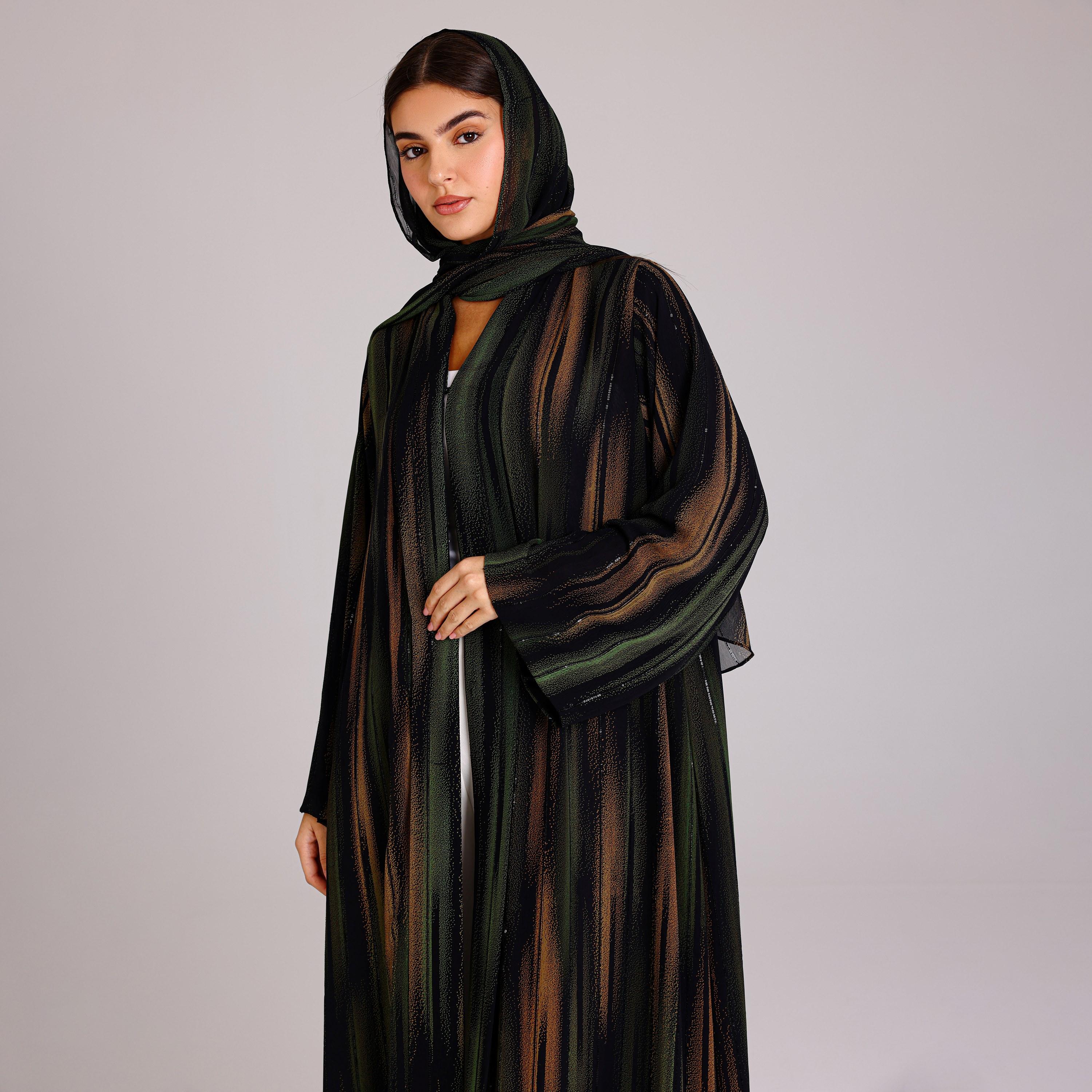 عباية نسائية شيفون بأكمام واسعة بخطوط ترتر برتقالية مع حجاب من إككسا.-women-arabicclothing-abayas-image-2