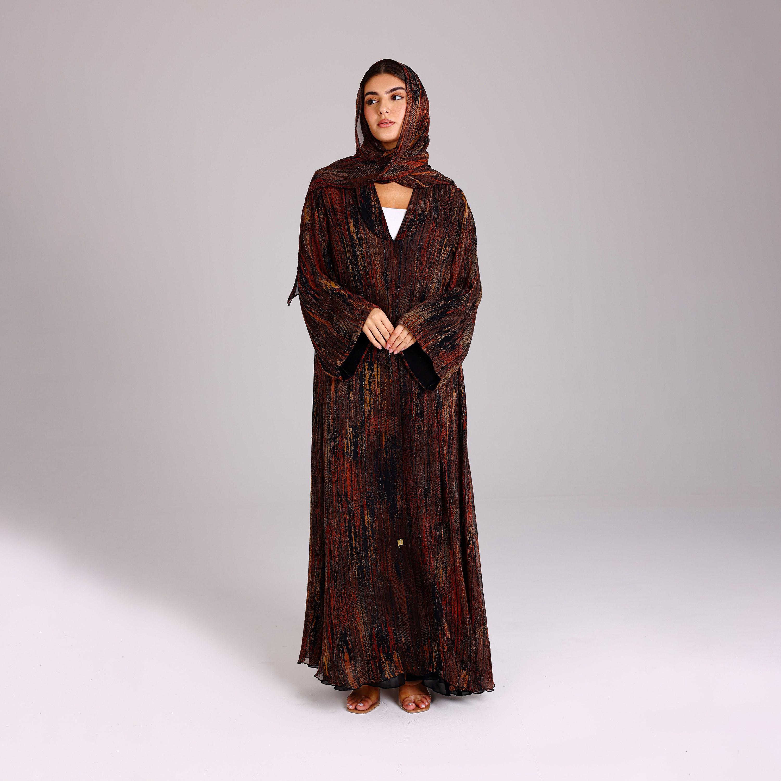 عباية نسائية شيفون بأكمام واسعة بخطوط ترتر برتقالية مع حجاب من إككسا.-women-arabicclothing-abayas-image-1