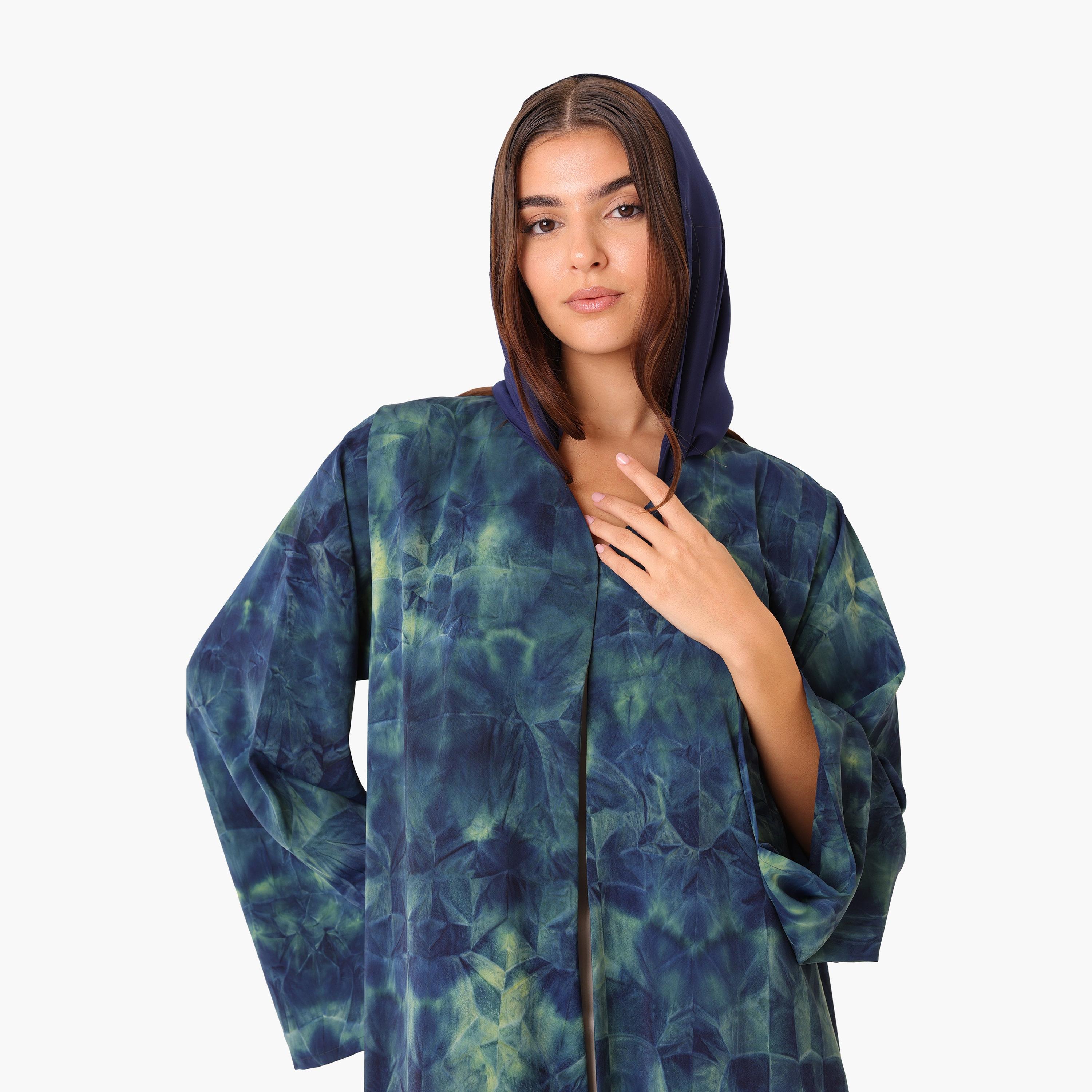 عباية باللون الرمادي بطبعات زهرية مع حجاب للنساء من إيكسا-women-arabicclothing-abayas-image-7