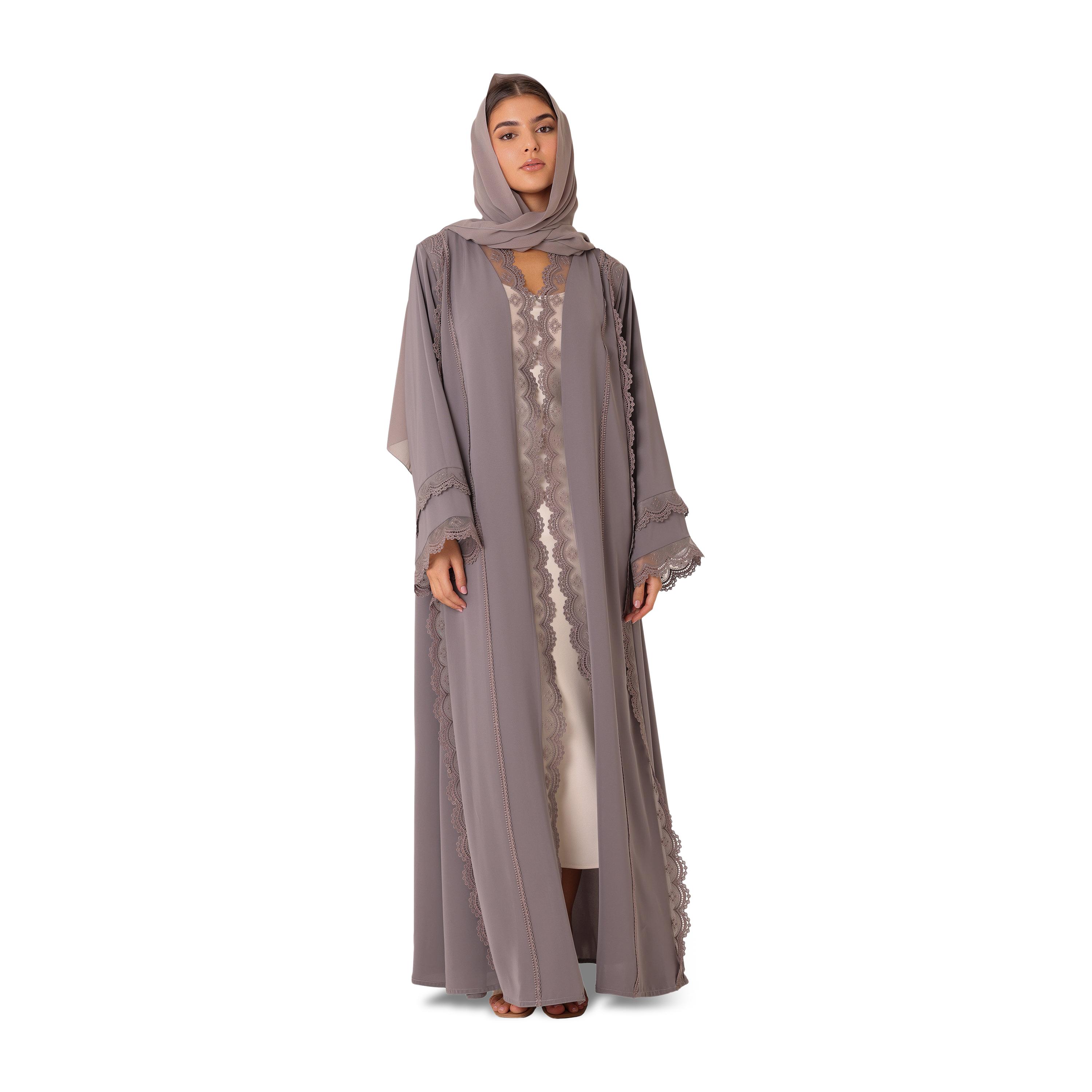 عباية نسائية نيدا مسائية مع حجاب مزينة بدانتيل صدفي وأكمام واسعة مع حجاب من إككسا-women-arabicclothing-abayas-image-1