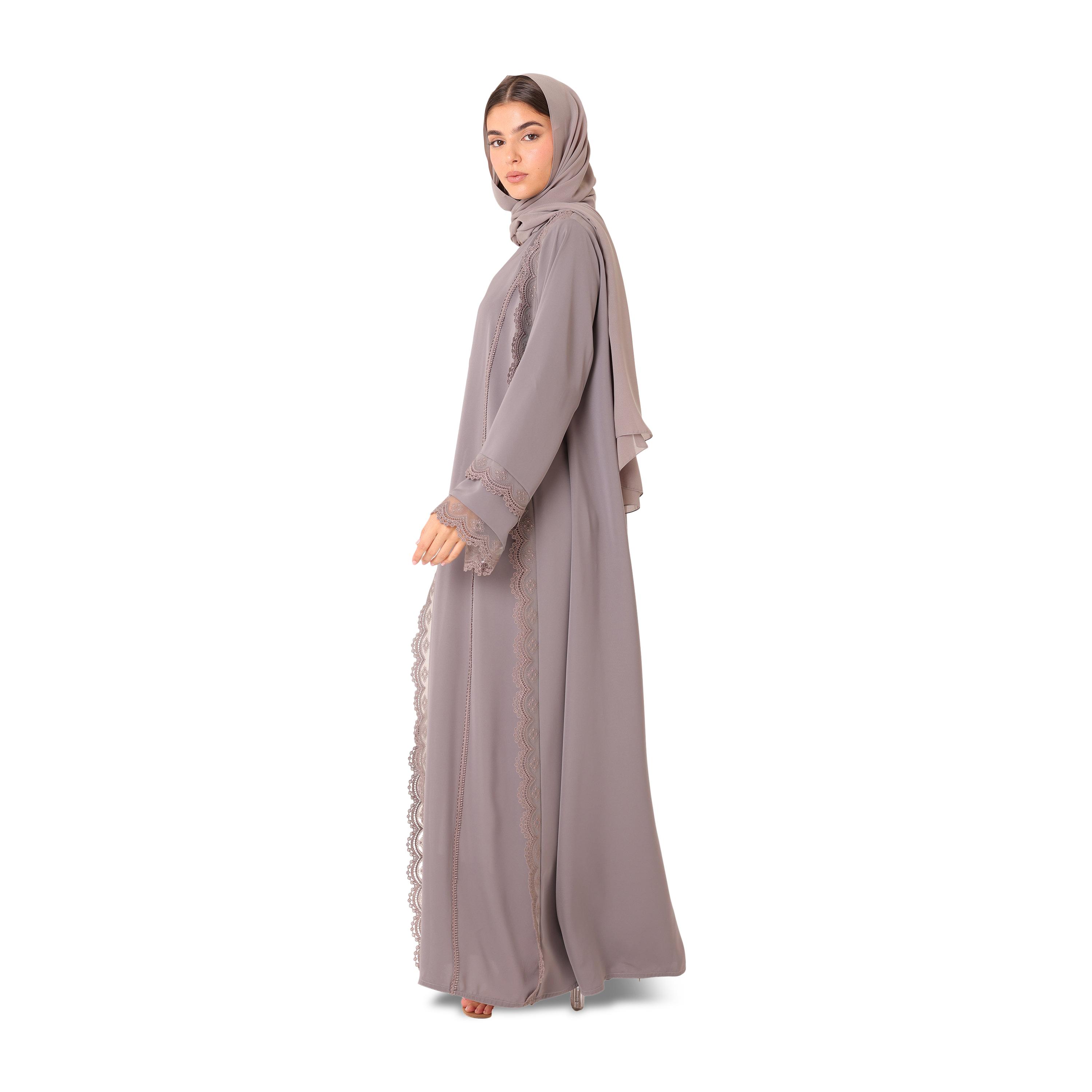 عباية نسائية نيدا مسائية مع حجاب مزينة بدانتيل صدفي وأكمام واسعة مع حجاب من إككسا-women-arabicclothing-abayas-image-4
