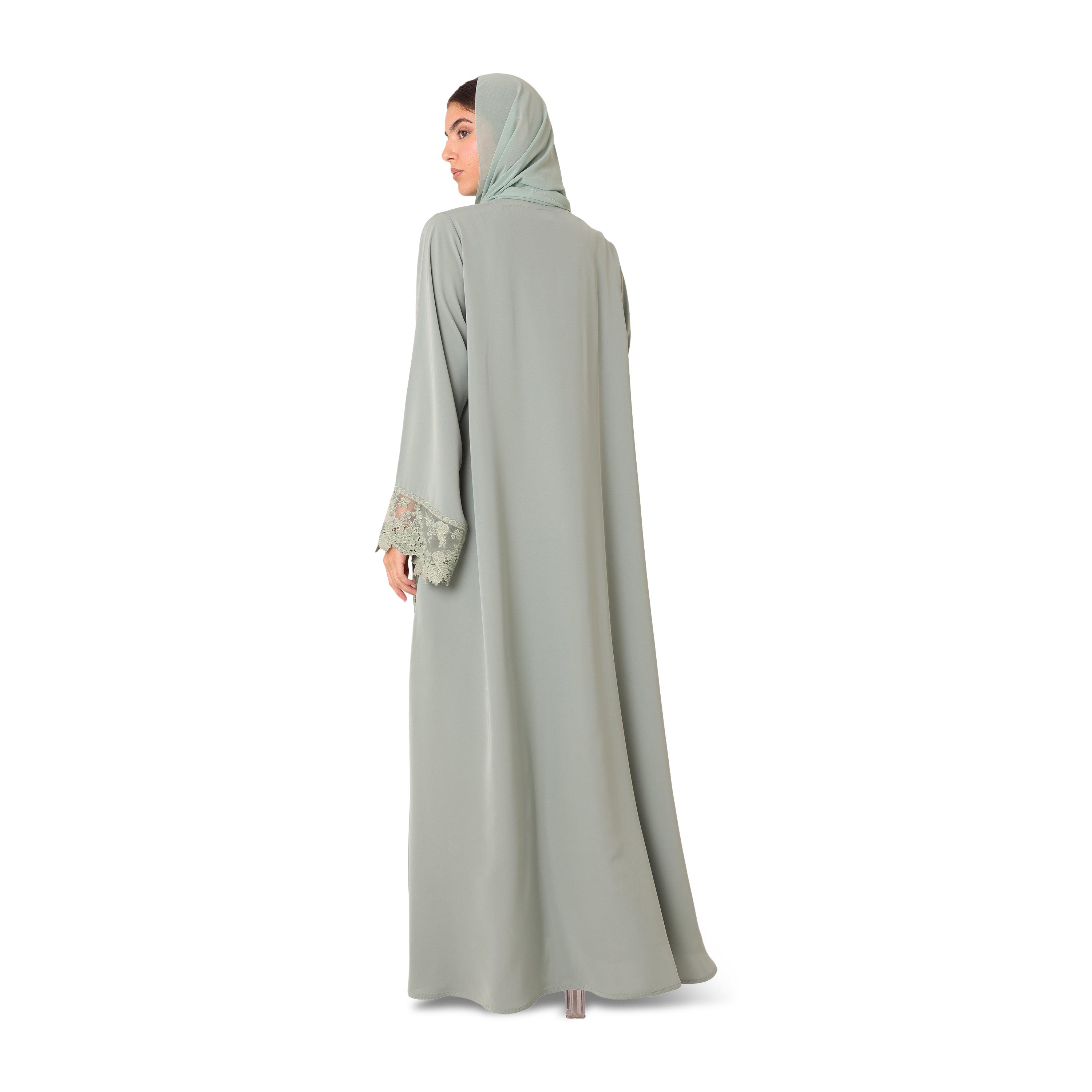 عباية نسائية نيدا مسائية مع حجاب مزينة بدانتيل أخضر وأكمام واسعة مع حجاب من إككسا-women-arabicclothing-abayas-image-5