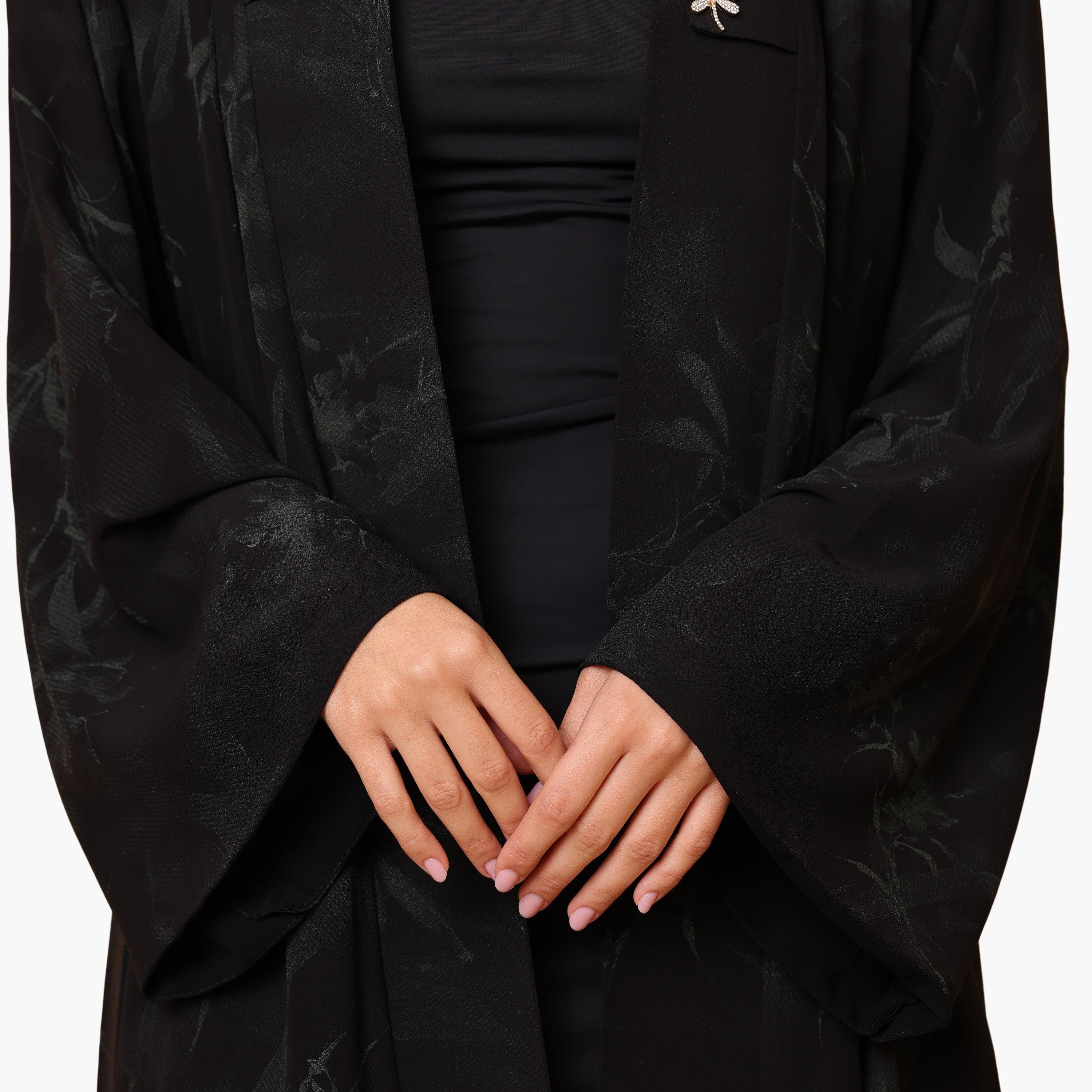 عباية نسائية خضراء بطبعة زهور بأكمام واسعة من الشيفون مع حجاب من إككسا-women-arabicclothing-abayas-image-3