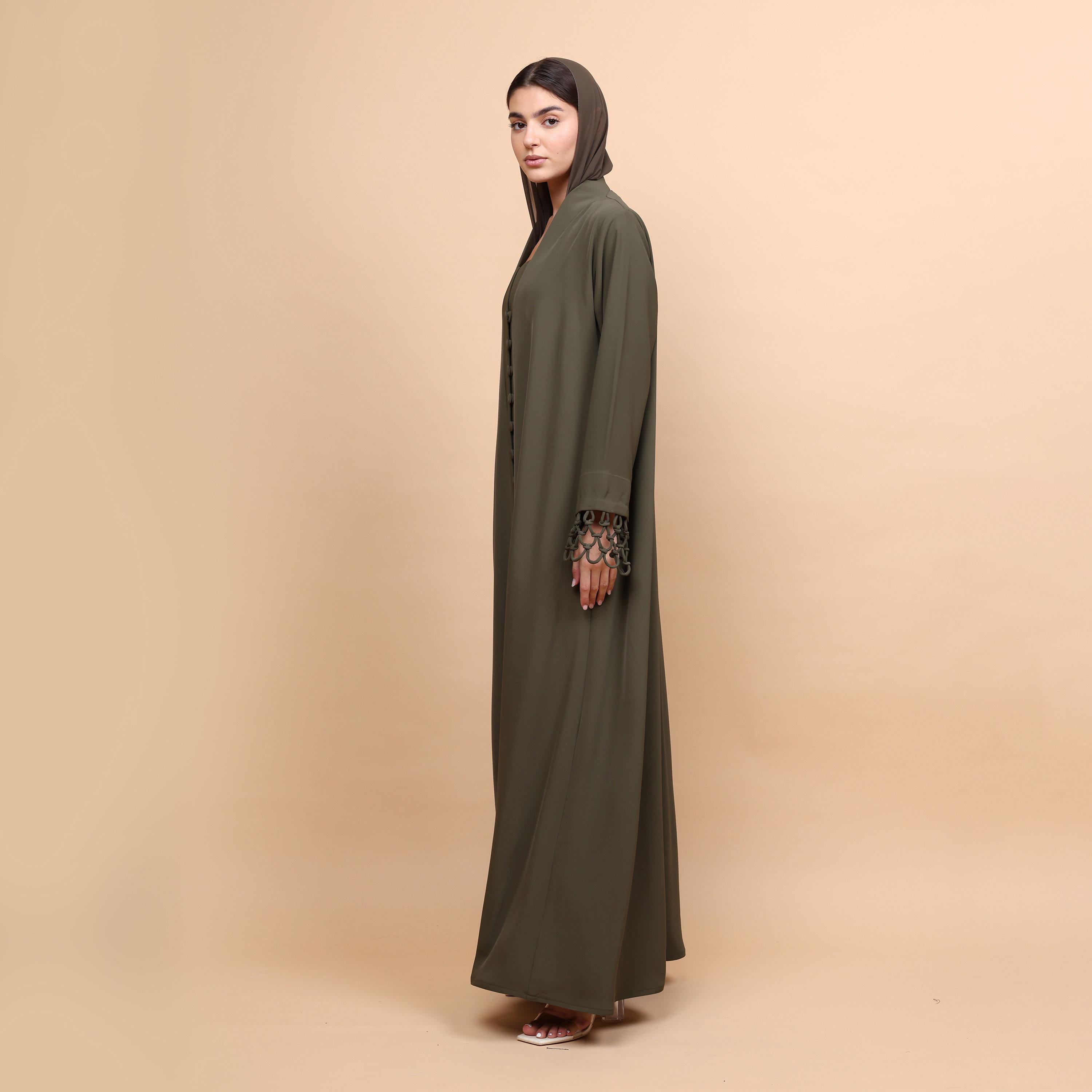عباية نسائية بفتحة رقبة مربعة قماش أورجانزا مع حجاب - أخضر من إكسا-women-arabicclothing-abayas-image-4