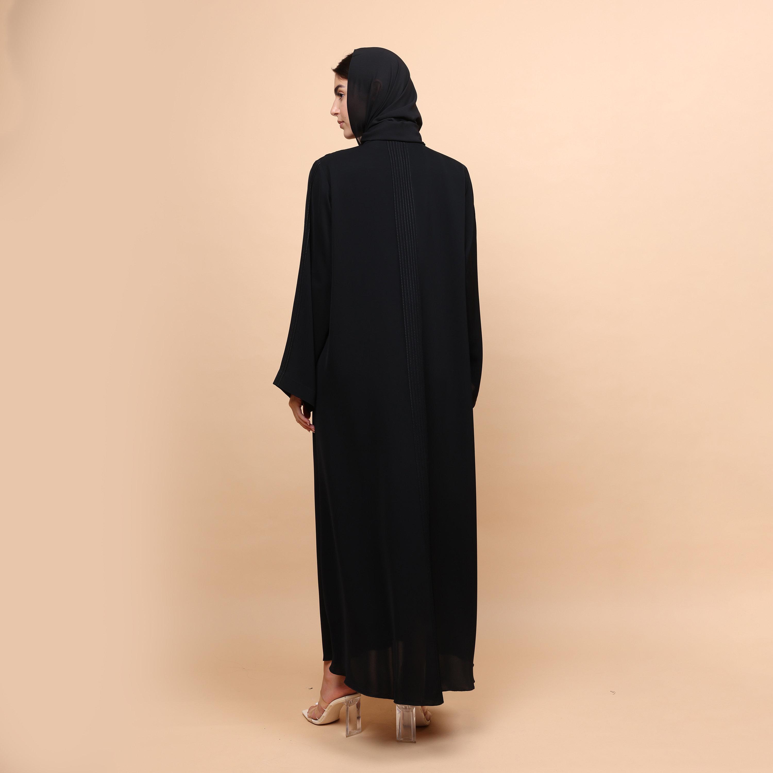 عباية نسائية قماش نيدا بتفاصيل كسرات وأكمام واسعة مع حجاب - أسود من إكسا-women-arabicclothing-abayas-image-5