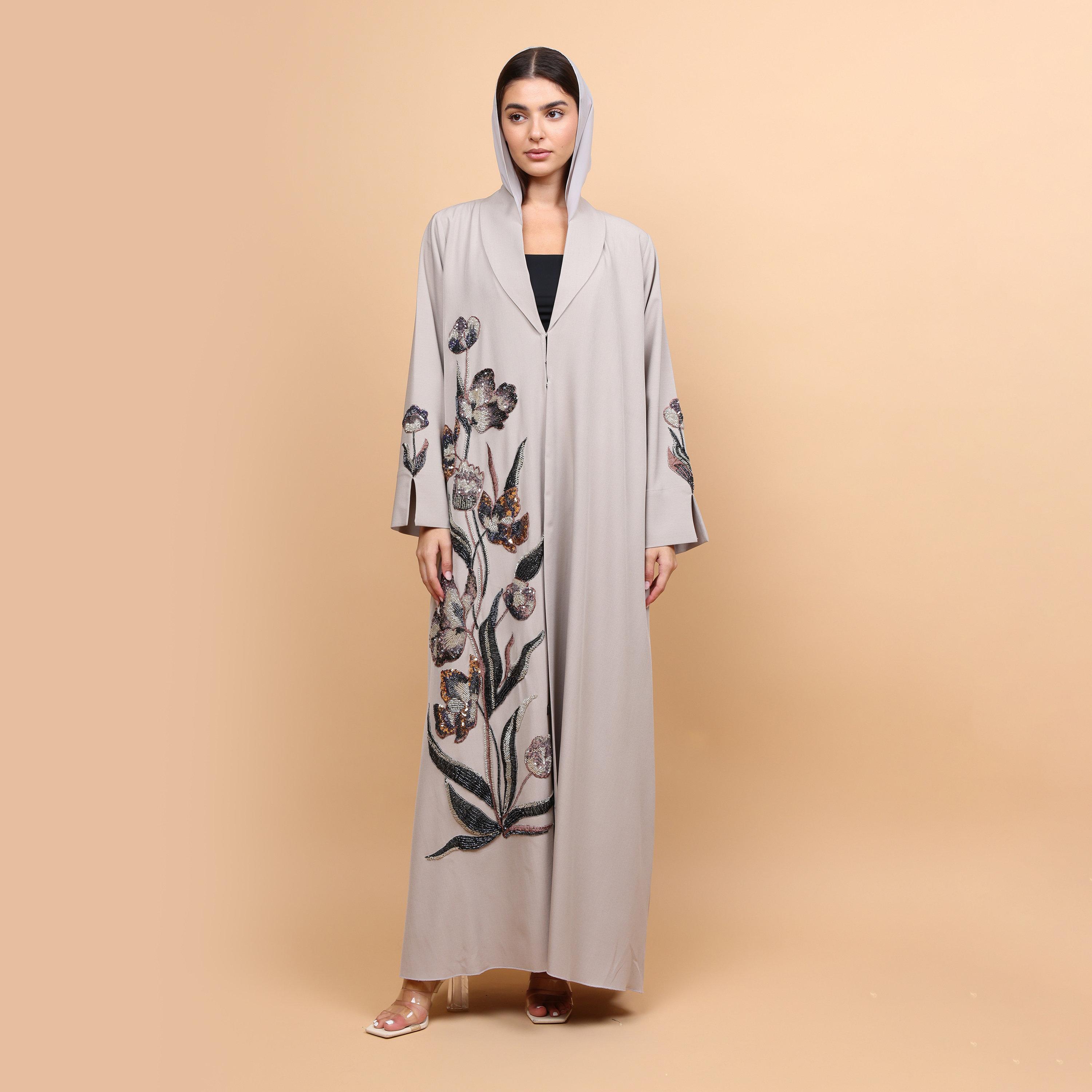 عباية رسمية نسائية قماش بيلا بياقة مطرزة بزهور وخرز مع حجاب - رمادي من إكسا-women-arabicclothing-abayas-image-3