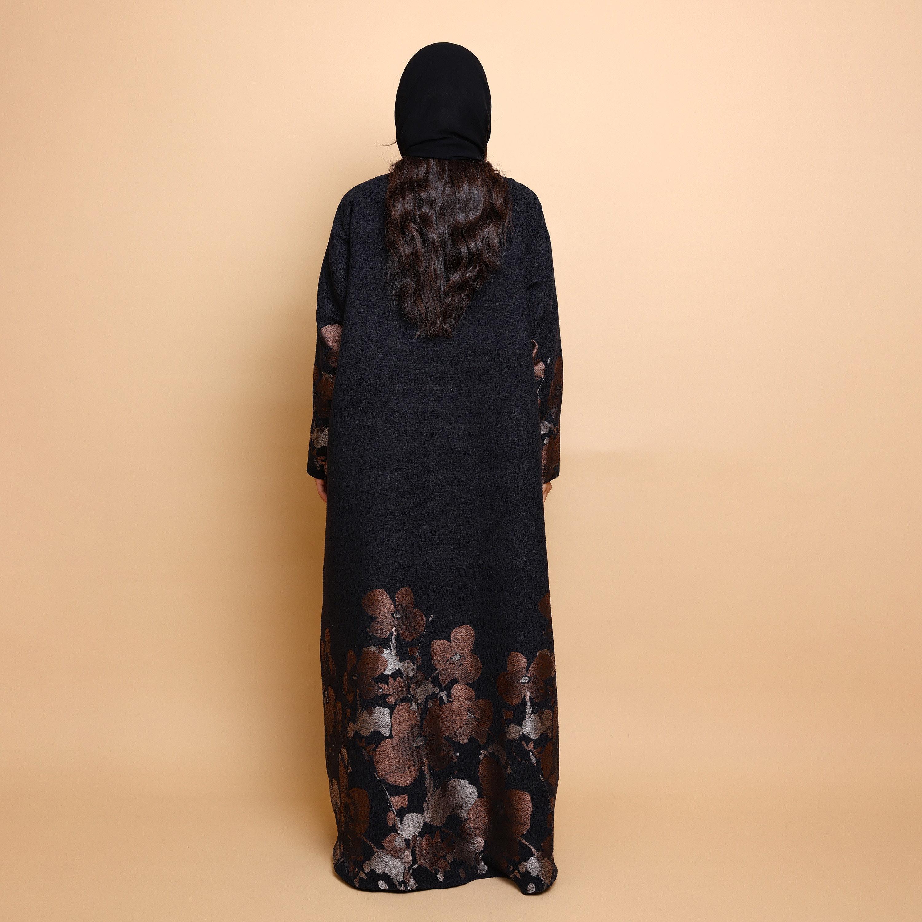عباية نسائية قطيفة بياقة من الجاكار بنقشة الزهور مع حجاب - أسود من إكسا-women-arabicclothing-abayas-image-6
