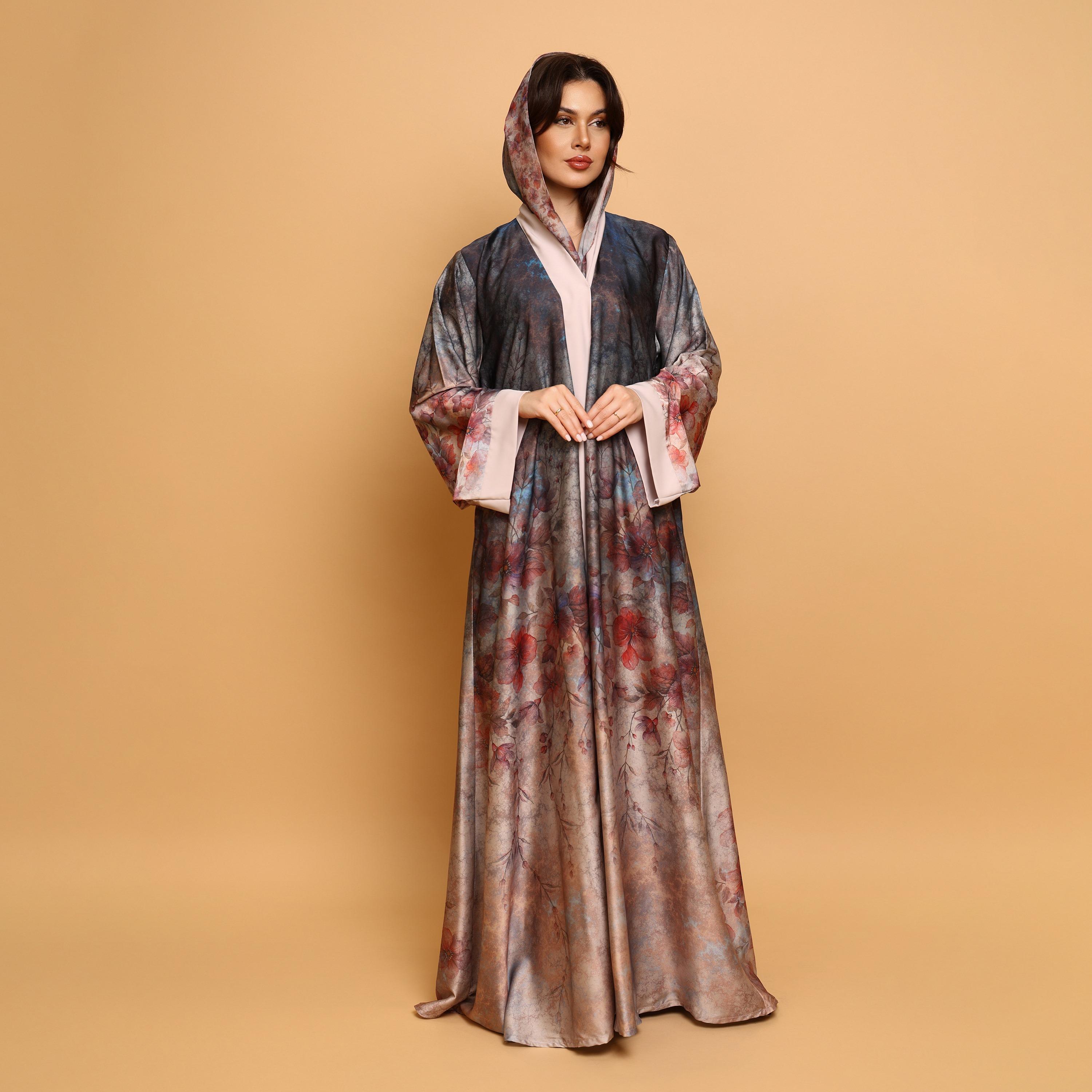 عباية نسائية من قماش أرماني بطبعة زهور وأكمام واسعة مع حجاب باللون الوردي من إككسا-women-arabicclothing-abayas-image-3