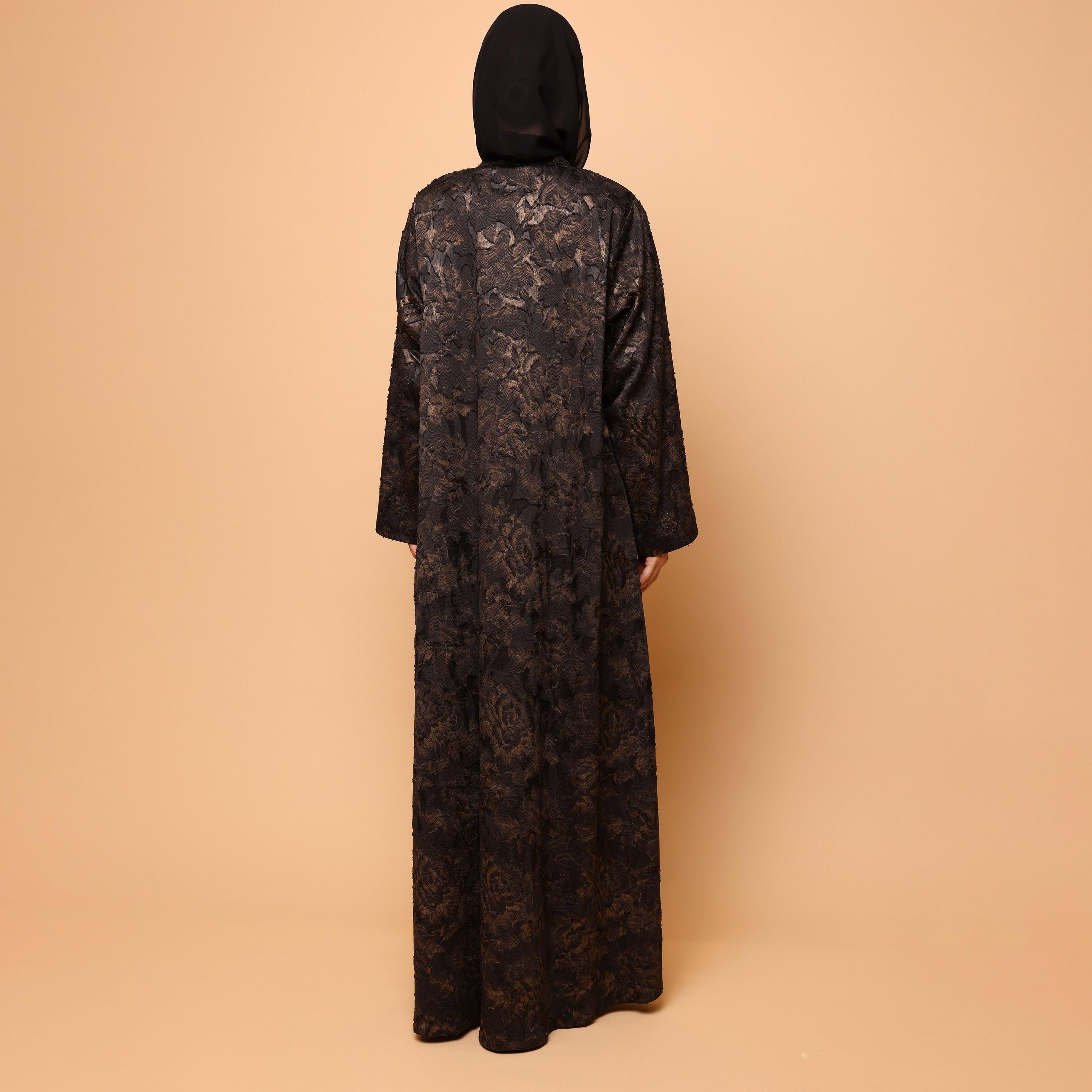 عباية نسائية من قماش الجاكار بنقشة زهور مع حجاب باللون البني من إككسا-women-arabicclothing-abayas-image-4