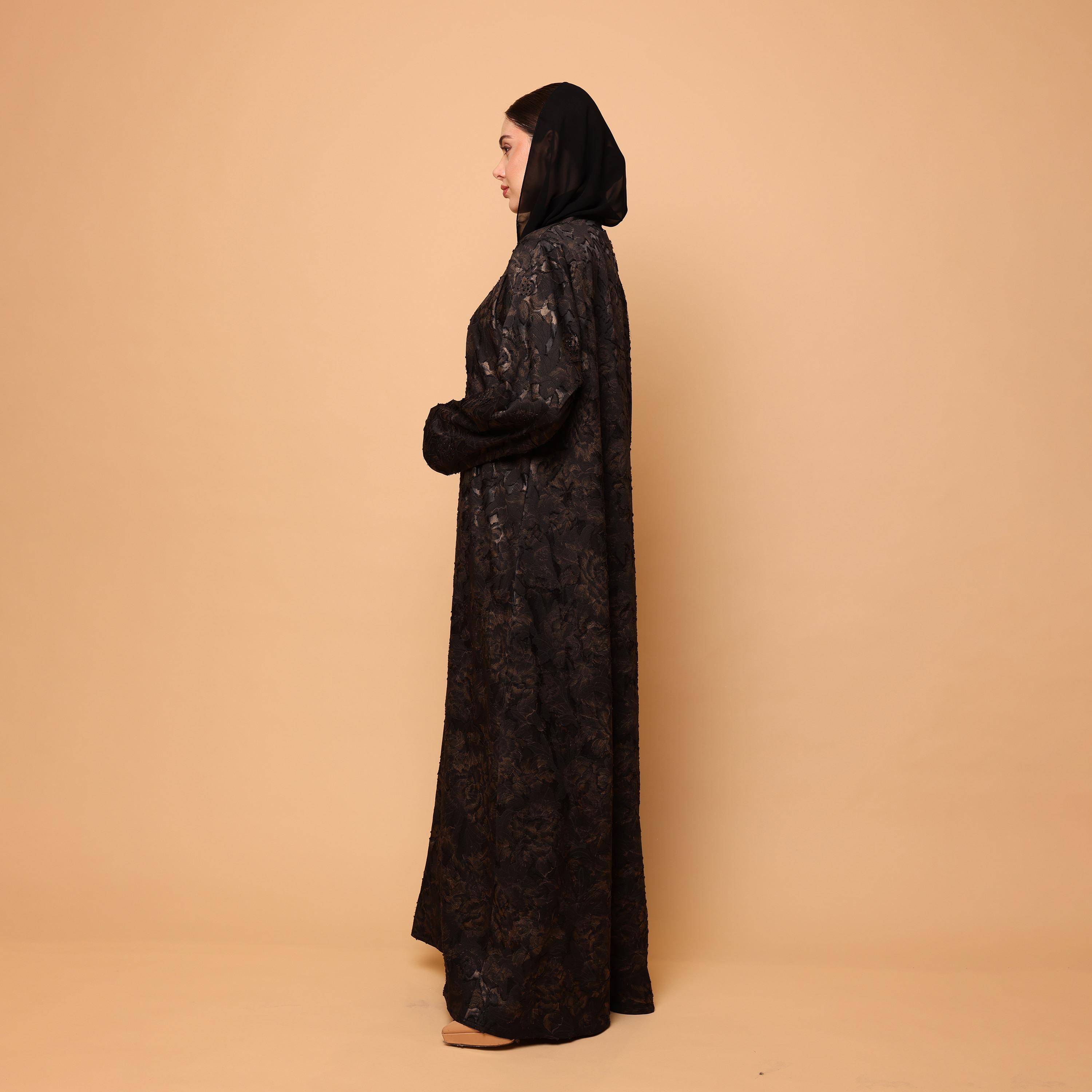 عباية نسائية من قماش الجاكار بنقشة زهور مع حجاب باللون البني من إككسا-women-arabicclothing-abayas-image-5