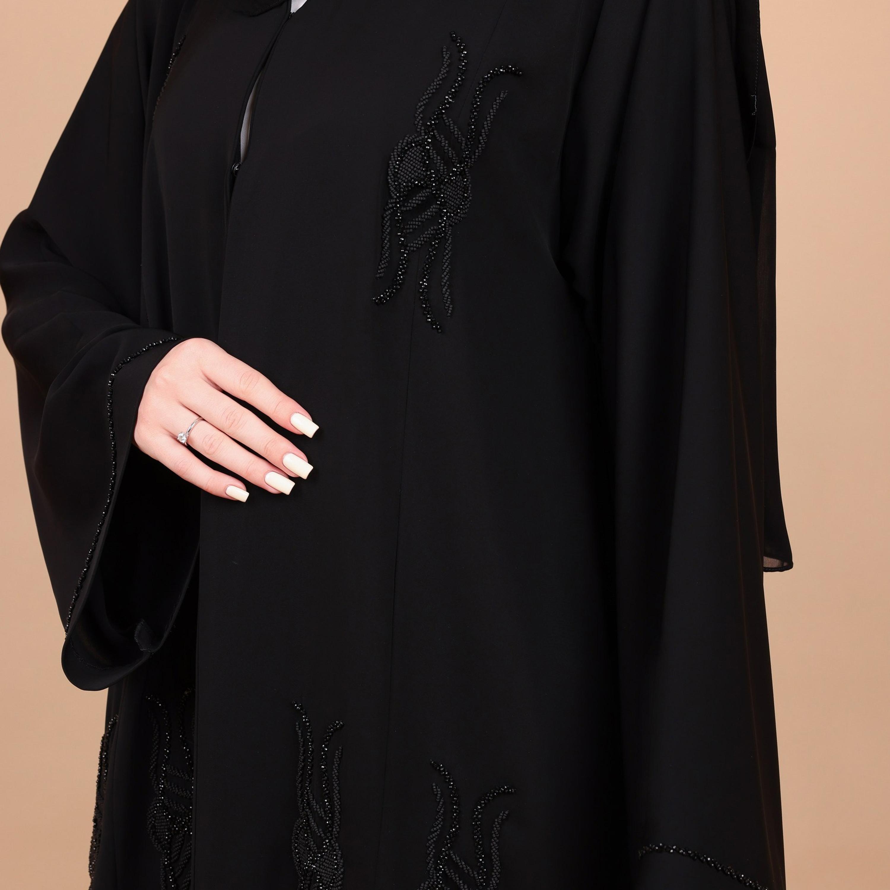 عباية سهرة نسائية من قماش الندا مزينة بالخرز مع أكمام واسعة وحجاب باللون الأسود من إككسا-women-arabicclothing-abayas-image-2