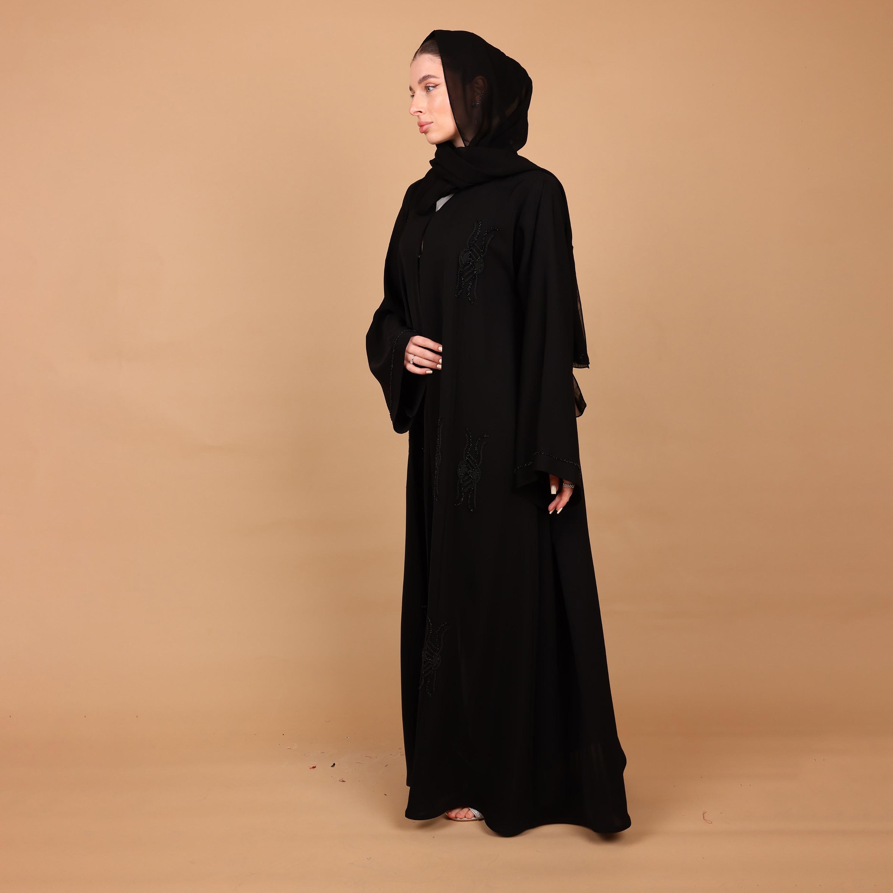 عباية سهرة نسائية من قماش الندا مزينة بالخرز مع أكمام واسعة وحجاب باللون الأسود من إككسا-women-arabicclothing-abayas-image-3
