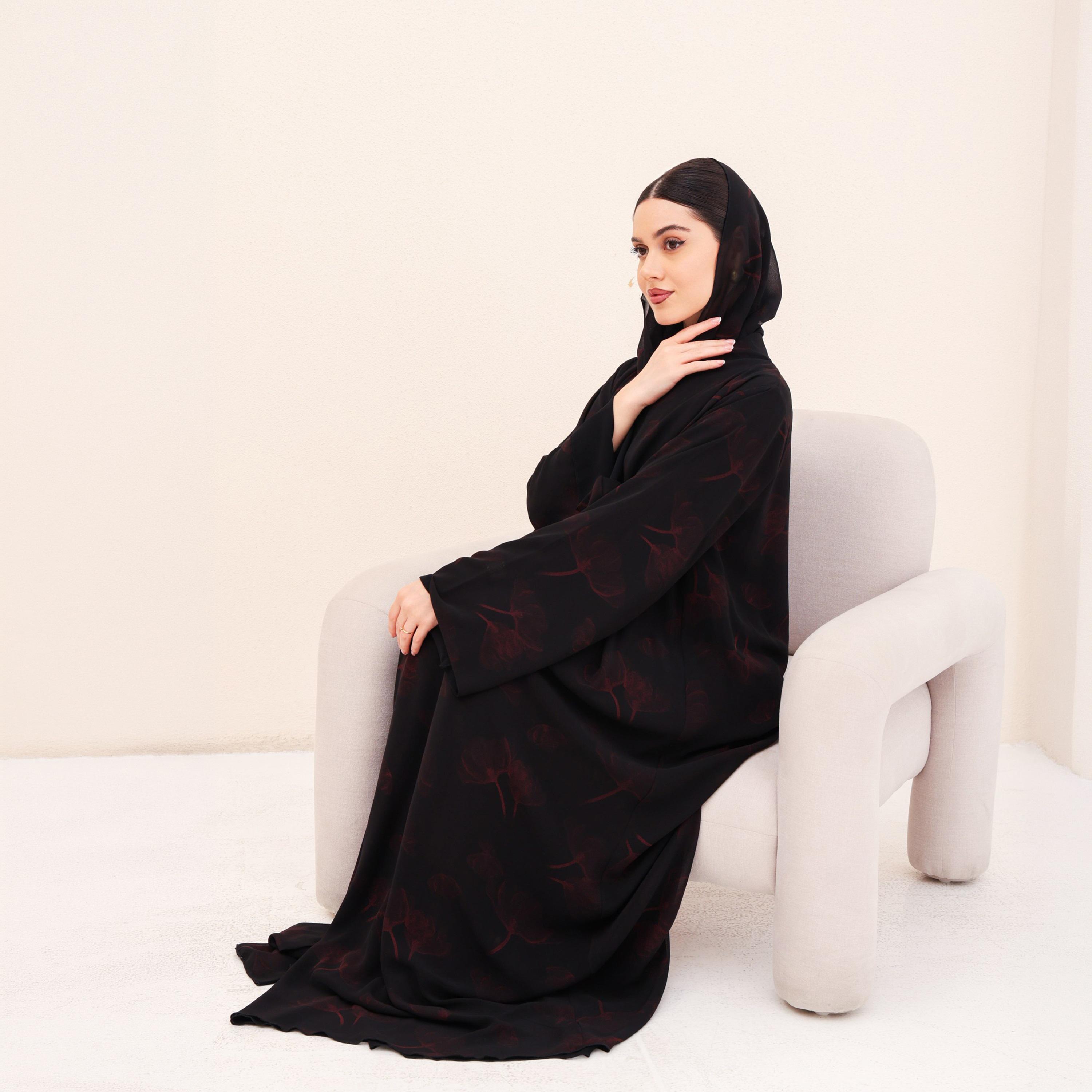 عباية للنساء بطبعة هادئة وأكمام واسعة مع حجاب من إككسا-women-arabicclothing-abayas-image-4