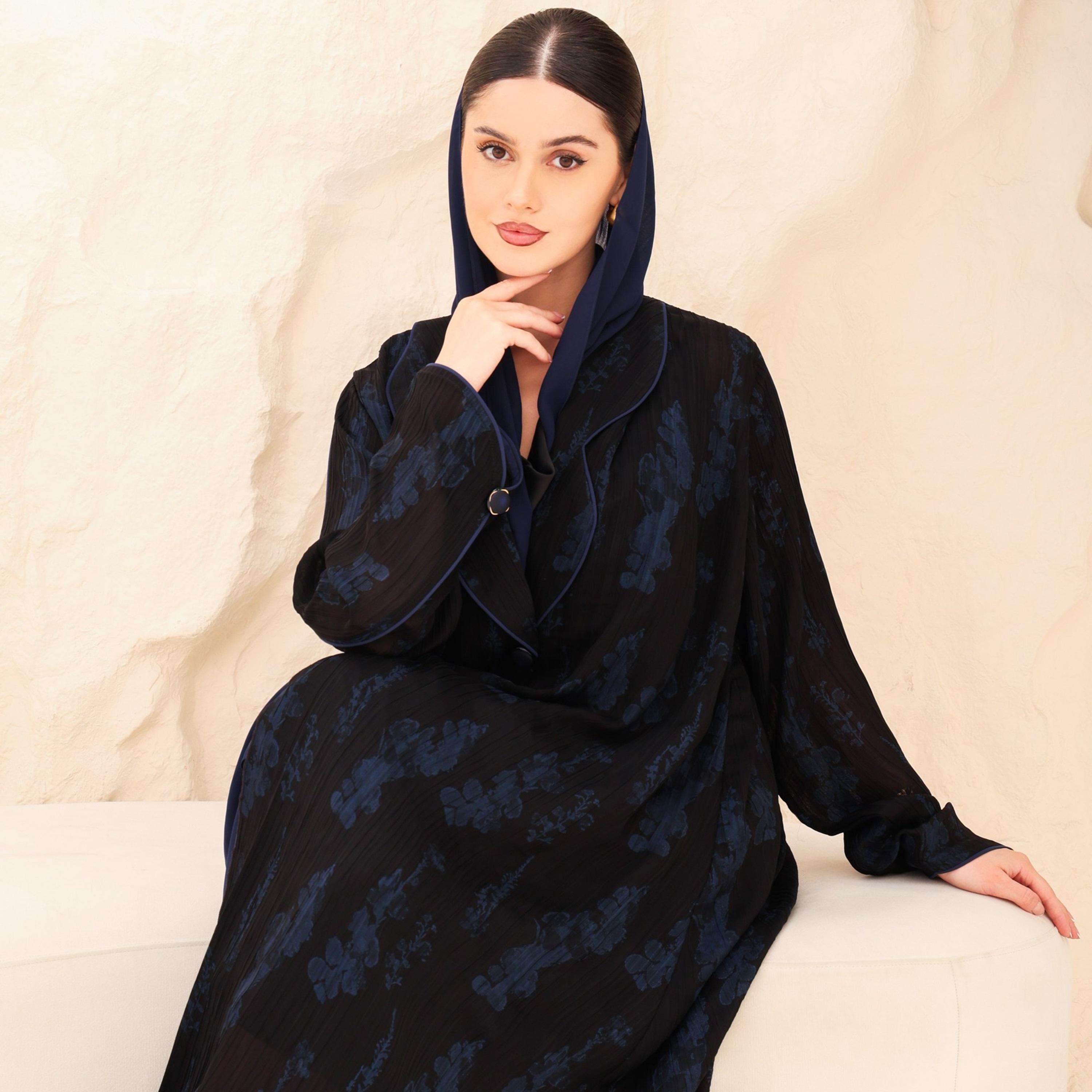 IKKXA Abstract Print Lapel Collar Jacquard Women's Abaya with Hijab-women-arabicclothing-abayas-image-2