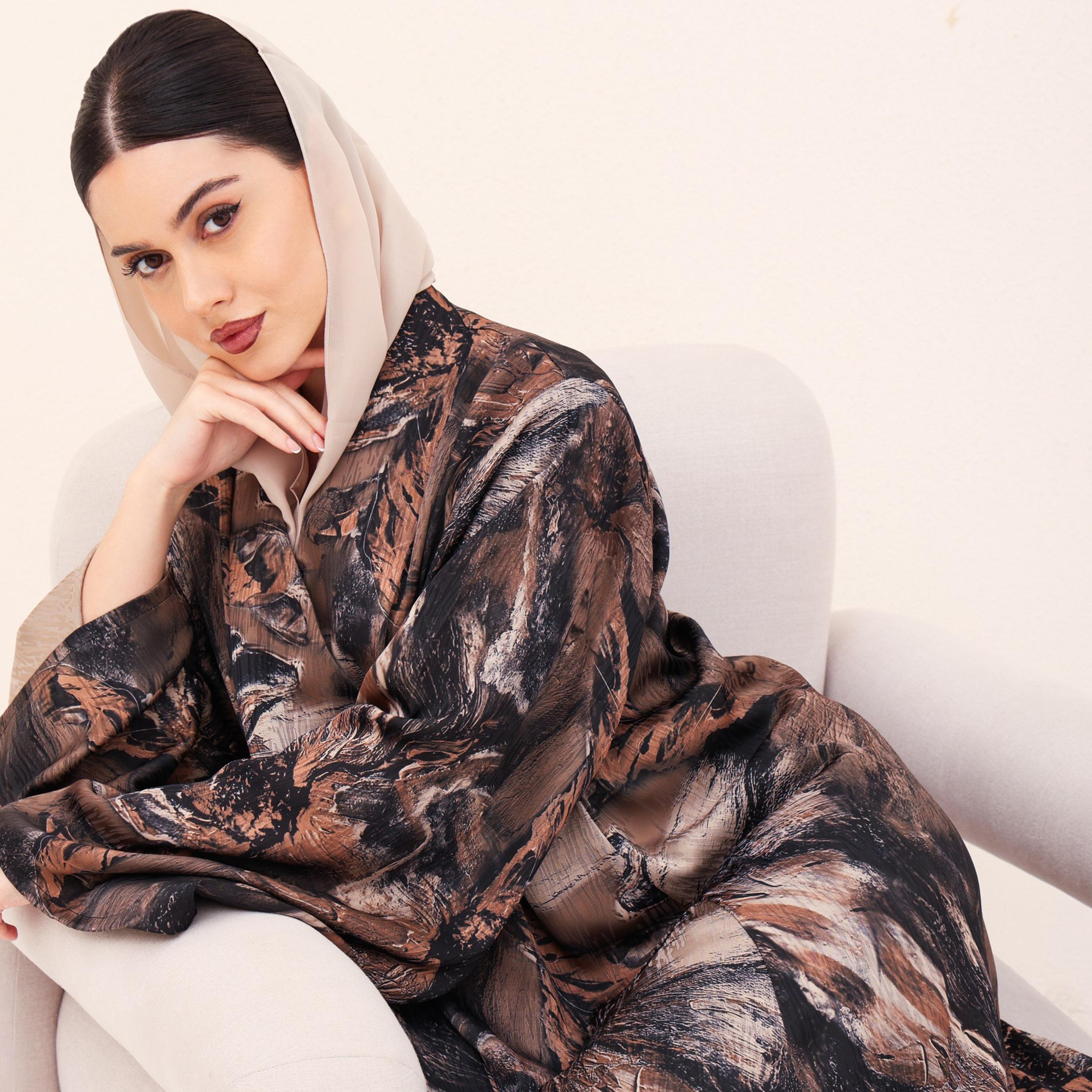 عباية للنساء من الجاكار بطبعة تجريدية وأكمام واسعة مع حجاب من إككسا-women-arabicclothing-abayas-image-2