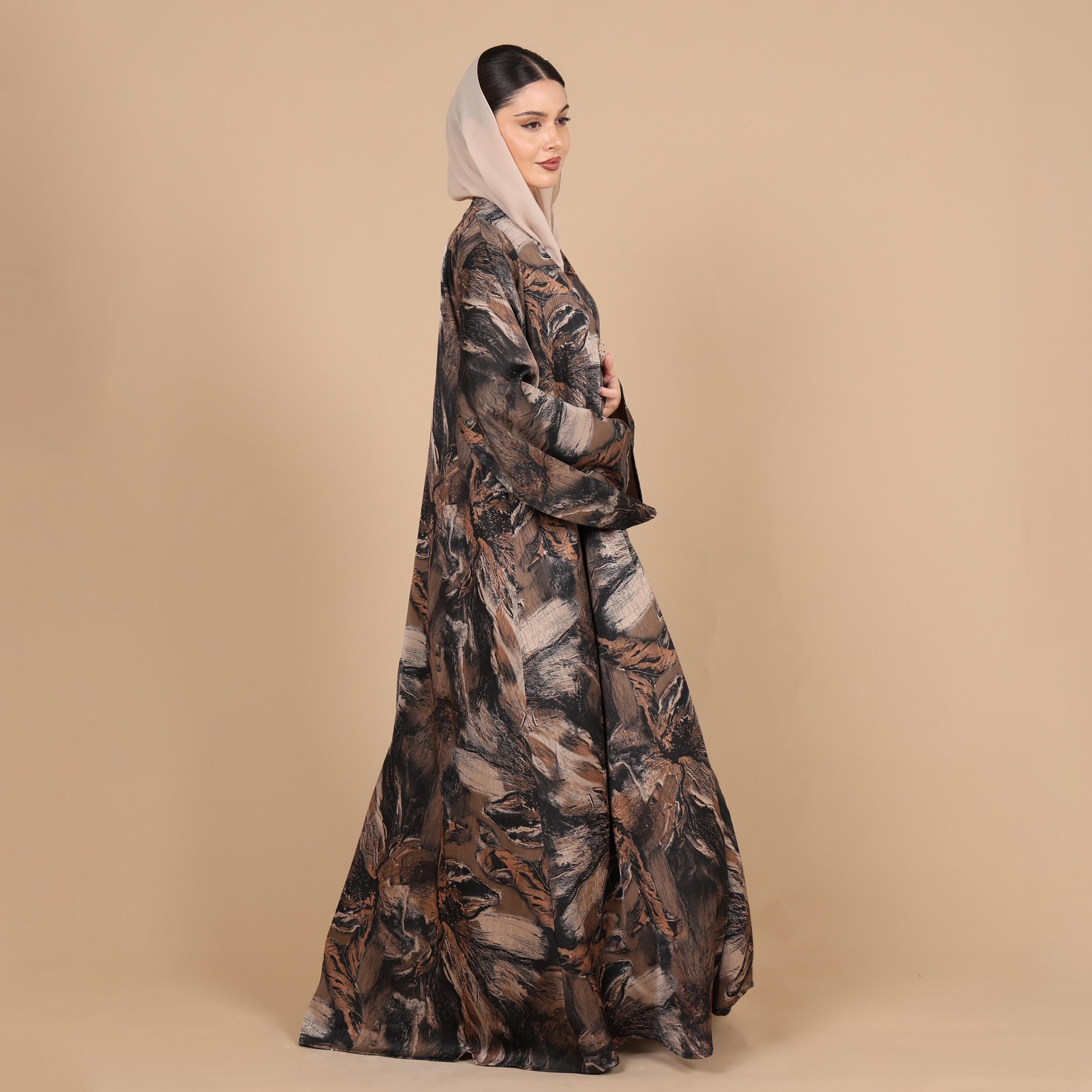 عباية للنساء من الجاكار بطبعة تجريدية وأكمام واسعة مع حجاب من إككسا-women-arabicclothing-abayas-image-3