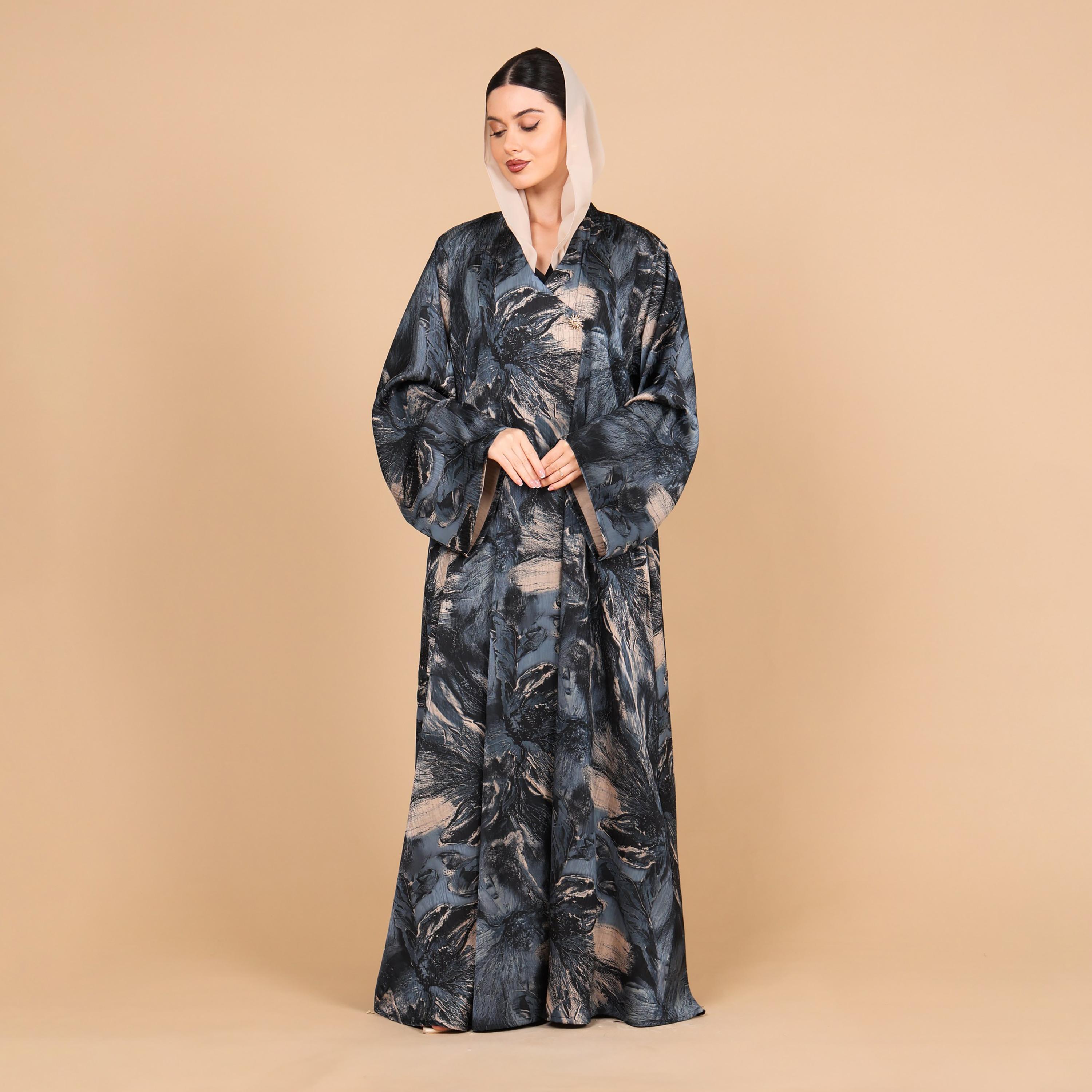 IKKXA Abstract Print Flared Sleeves Jacquard Women's Abaya with Hijab-women-arabicclothing-abayas-image-3